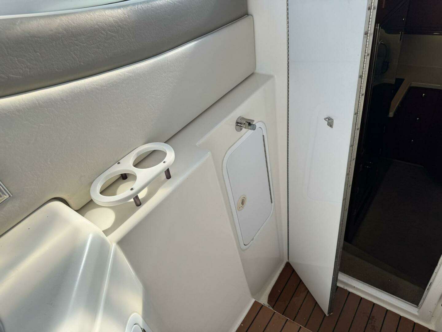 2003 Cruisers Yachts 3772 - Image 49