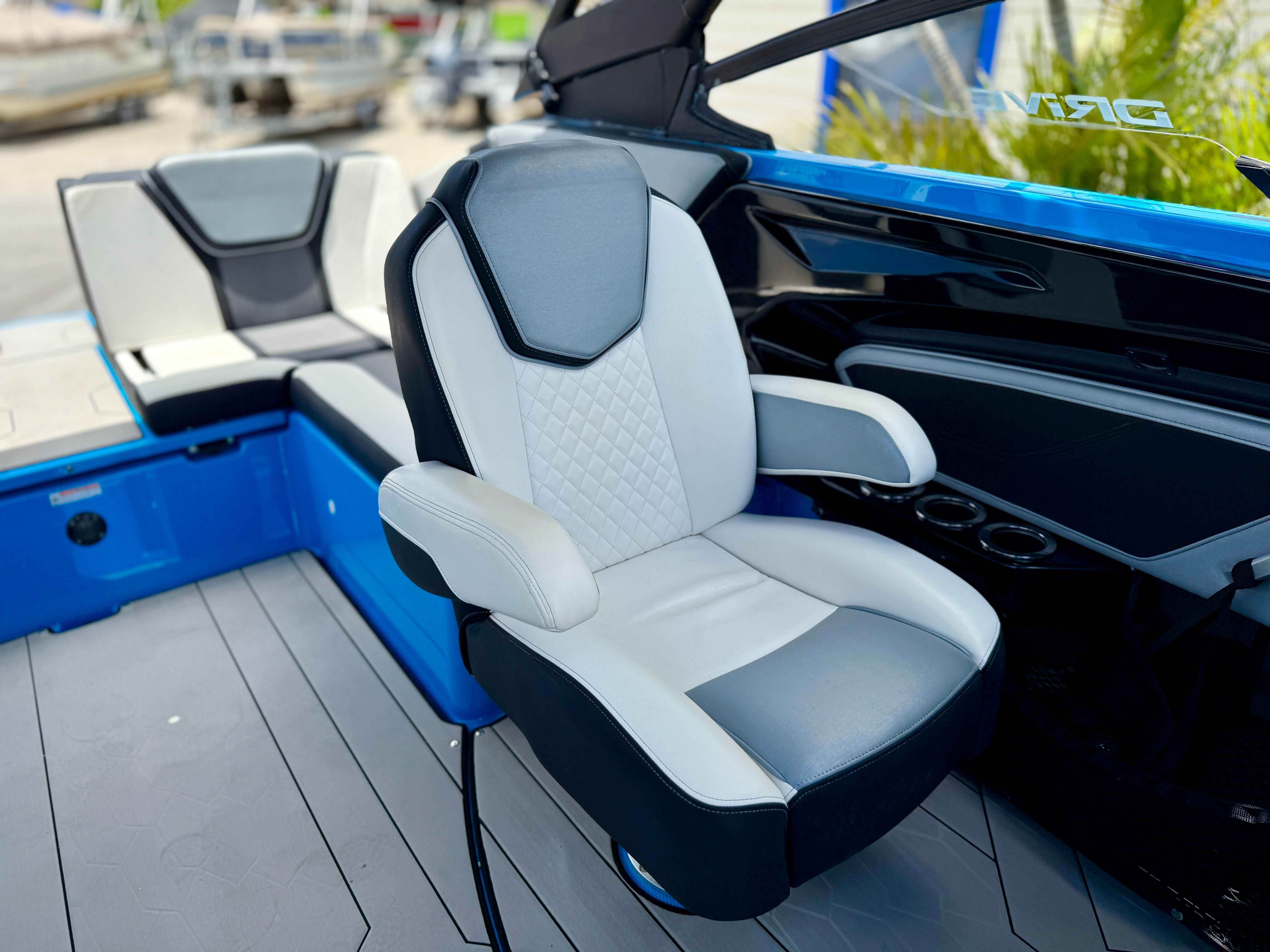 2021 YAMAHA 255 XD - Image 23