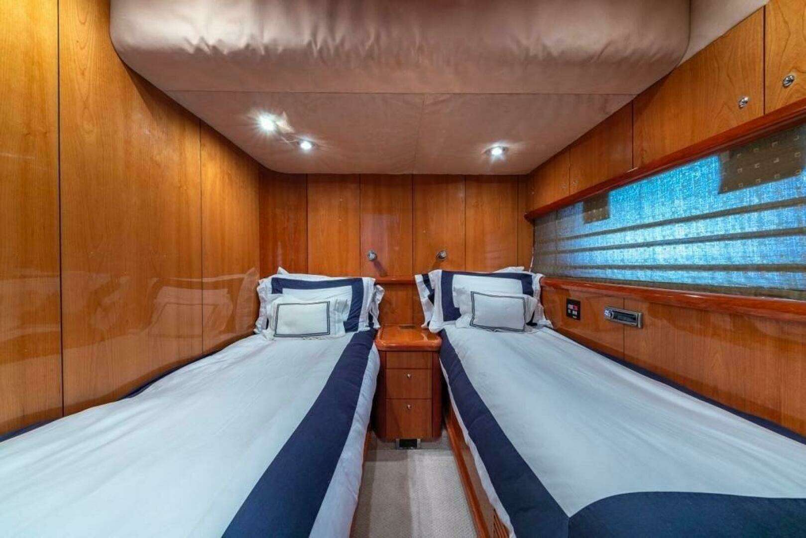 2003 Sunseeker 82 Yacht - Image 13
