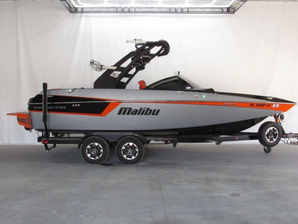 2019 Malibu Wakesetter 22 MXZ