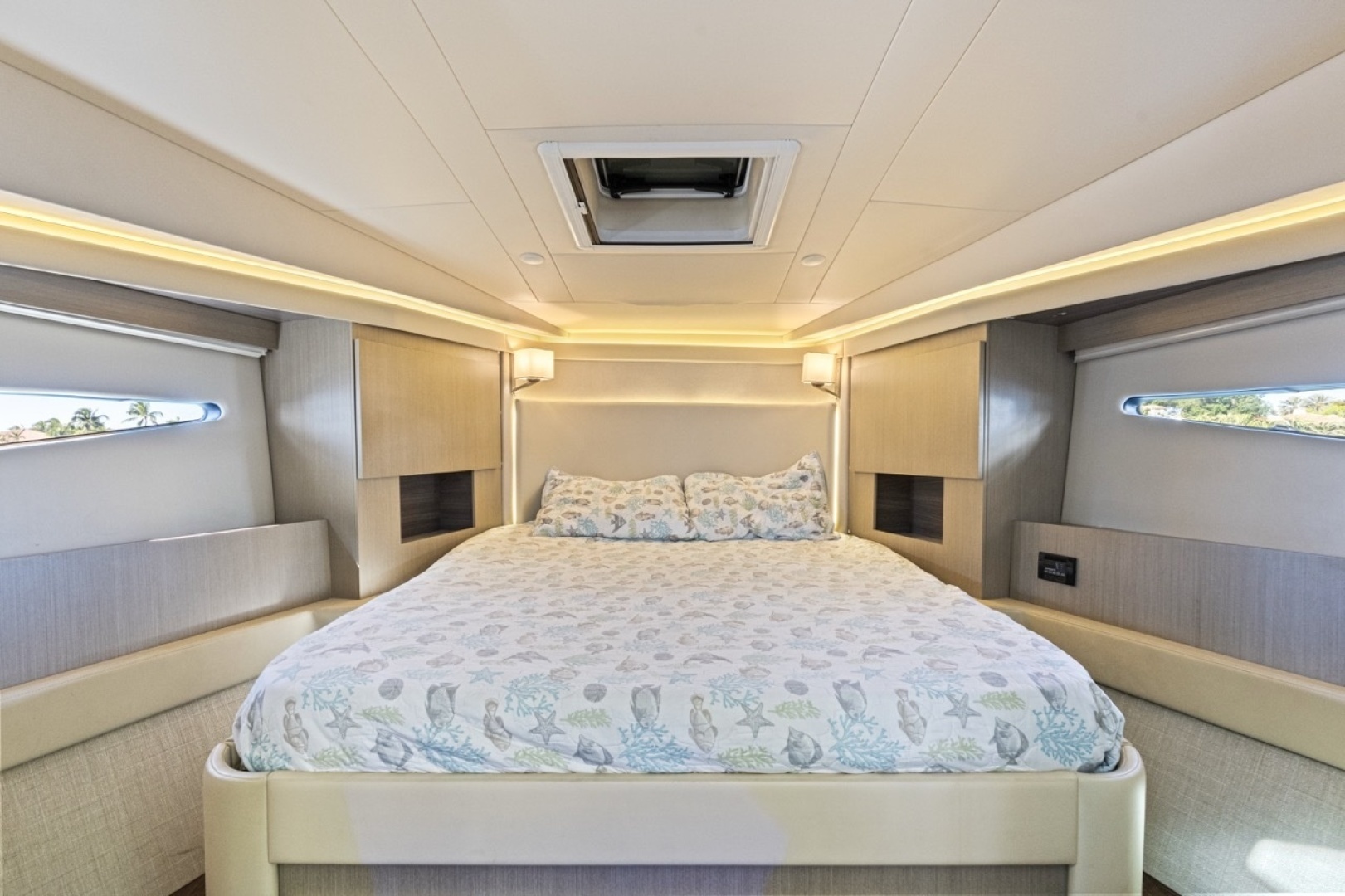 2020 Regal 42 Fly - Image 22