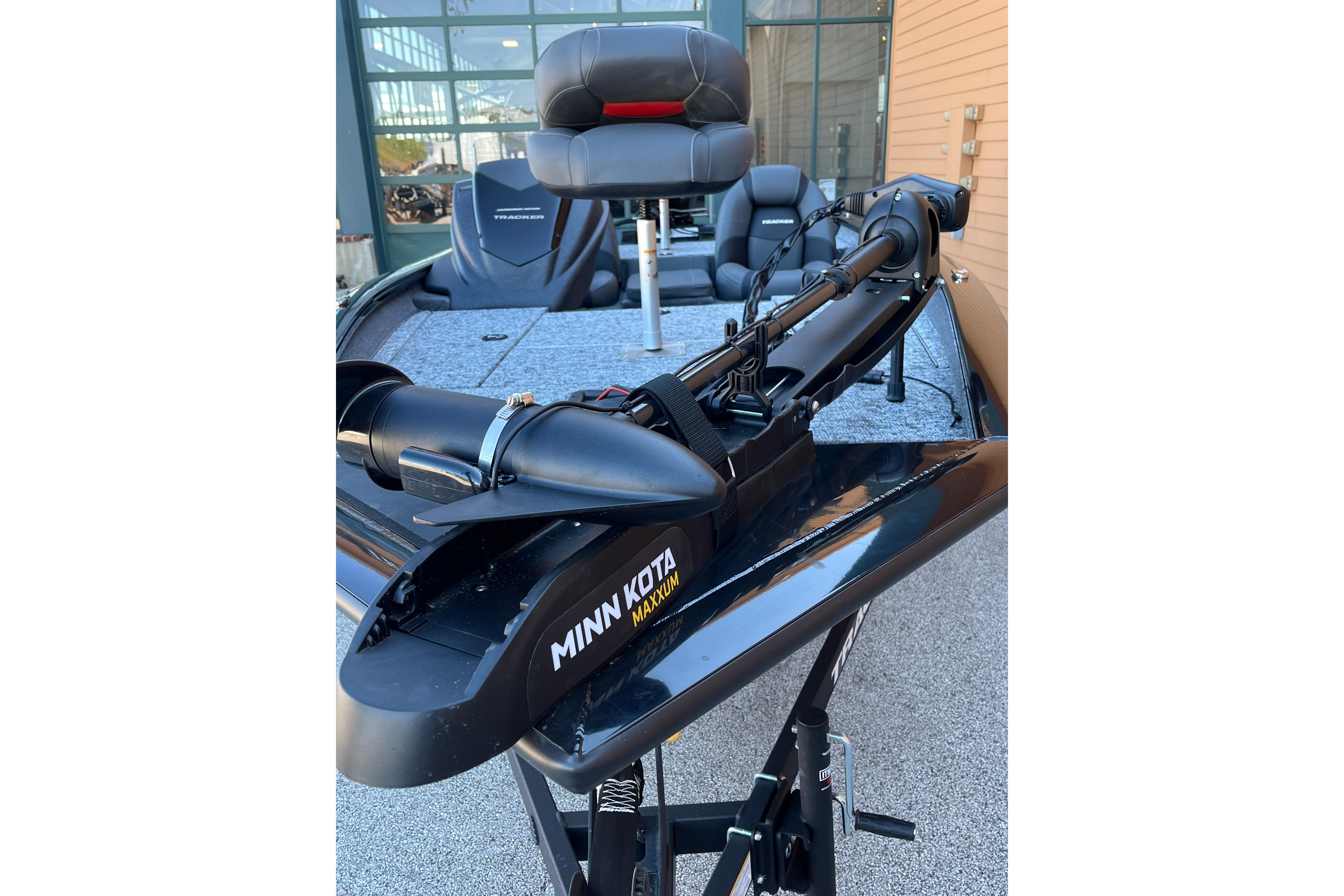 2026 Tracker Pro Team 175 boat with Minn Kota trolling motor, featuring comfortable seating.
