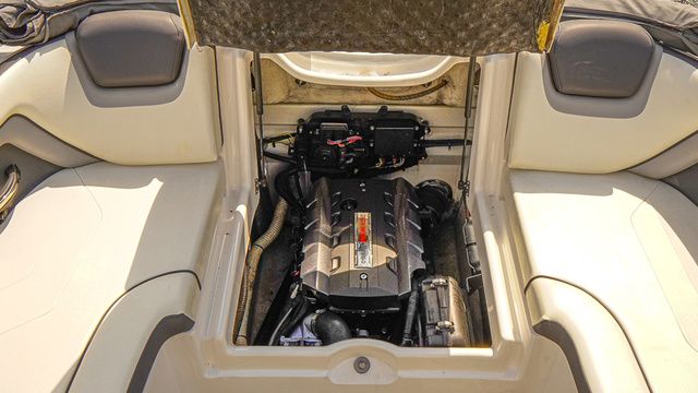 2015 Yamaha Boats SX192 - 24