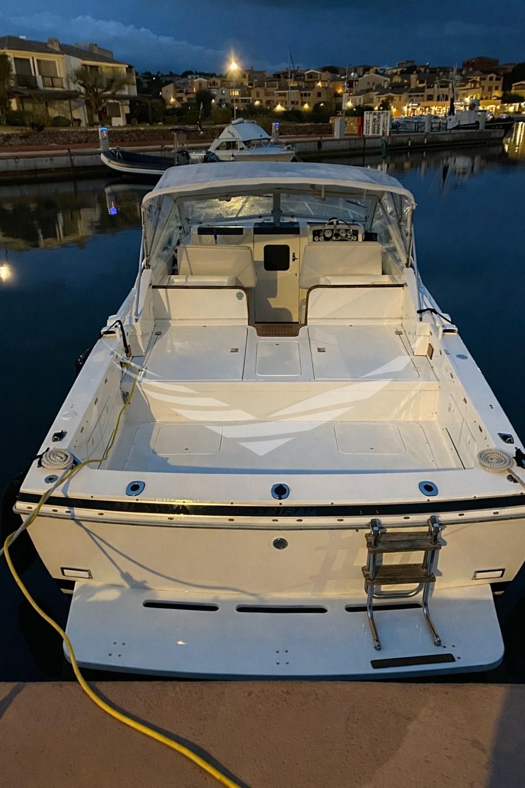 1991 Bertram 28 Moppie