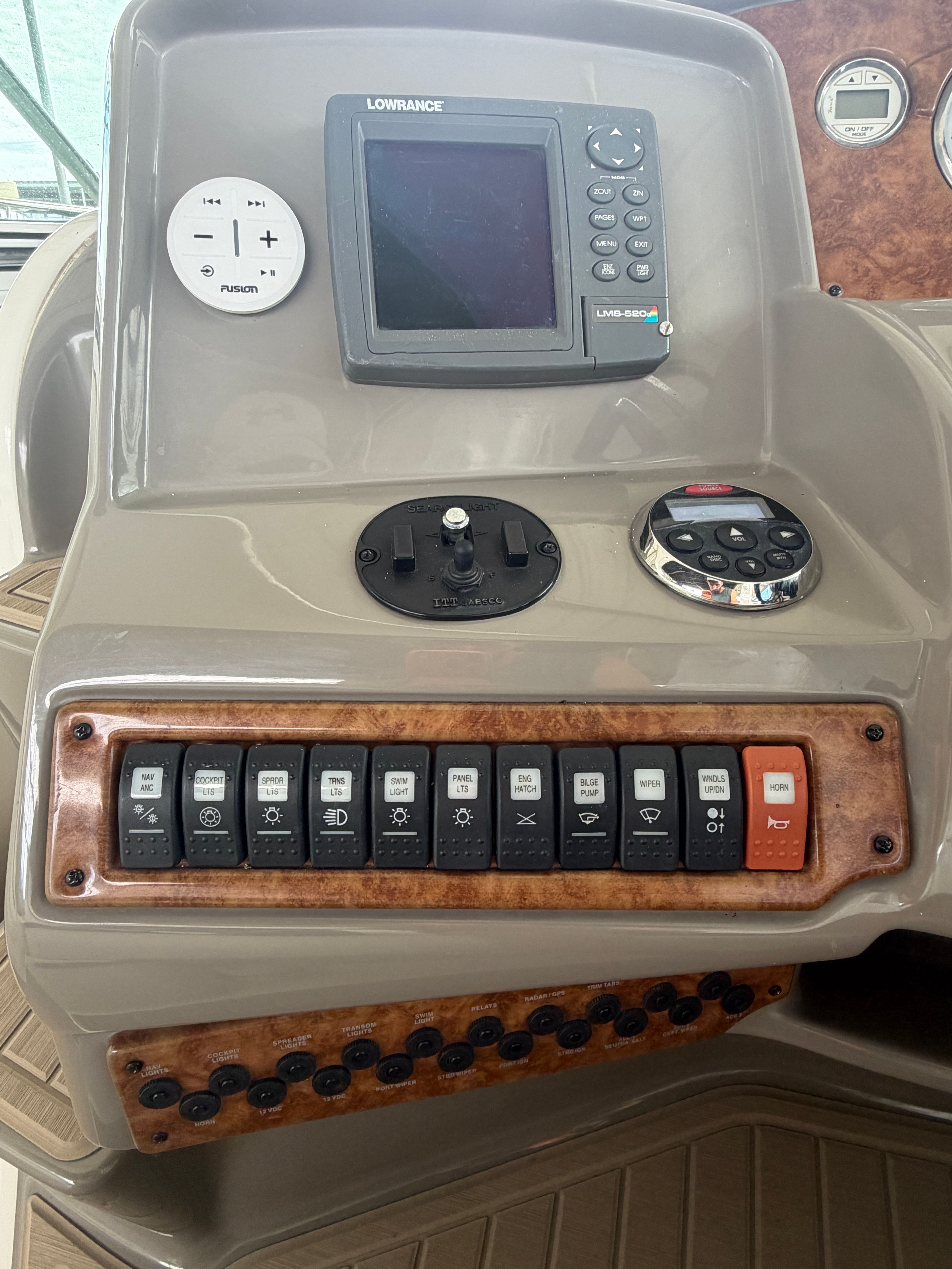 2007 Rinker 350 Express Cruiser - 61