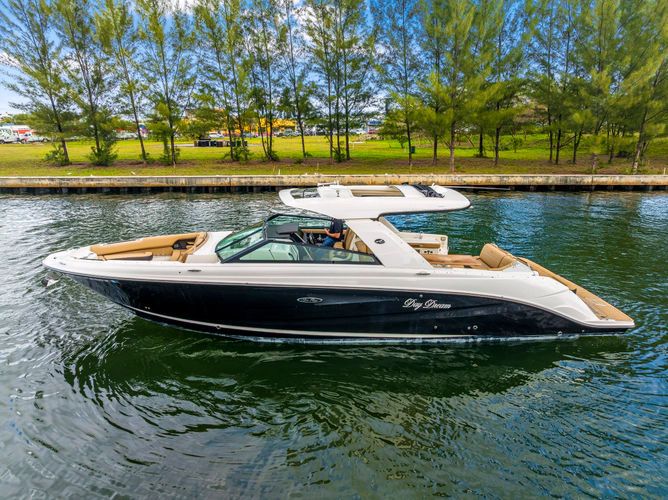 2021 Sea Ray SLX 400