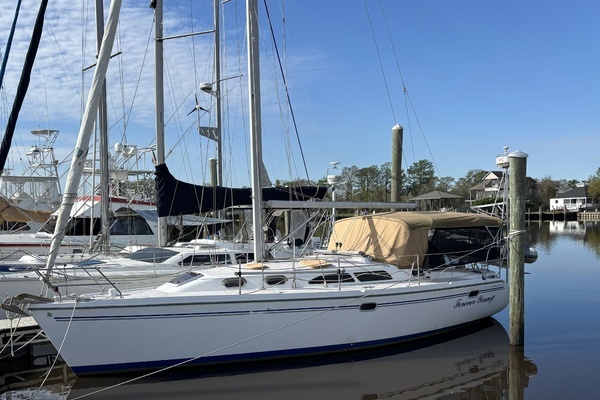 2003 Catalina 350
