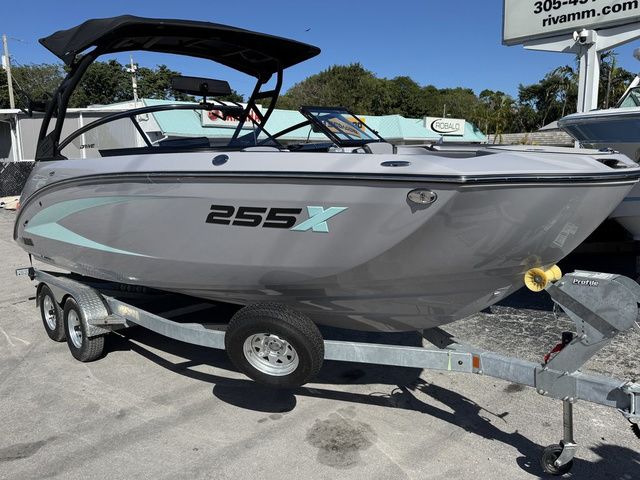 2026 Yamaha Boats 255XD - 2