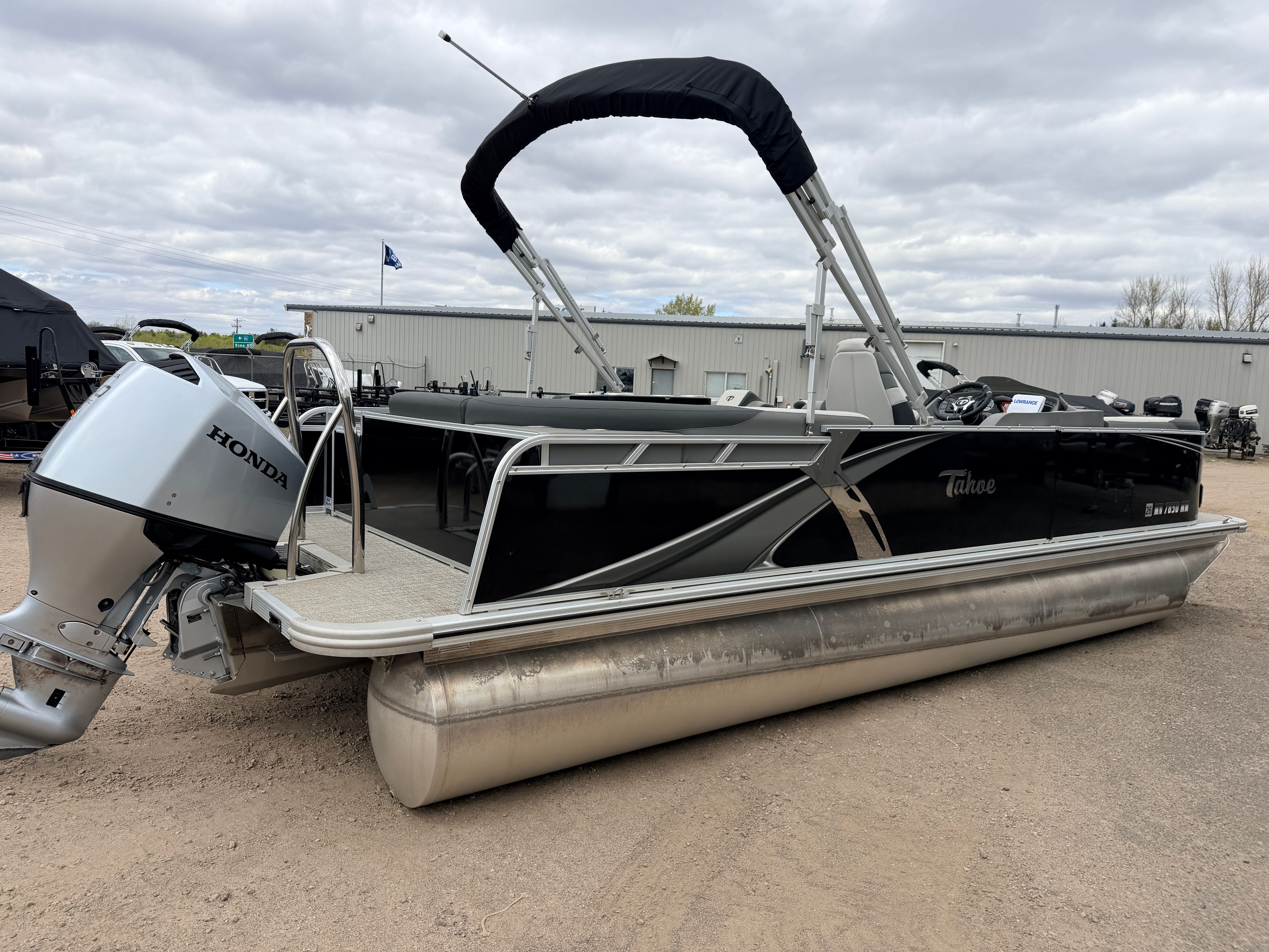 2023 Tahoe LTZ 2385 Elite & 140HP Honda 4Stroke -$39,995 - 52
