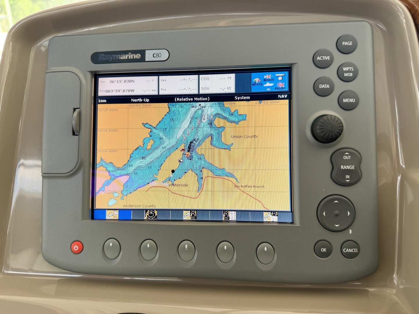 2007 Rinker 350 Express Cruiser - Image 30