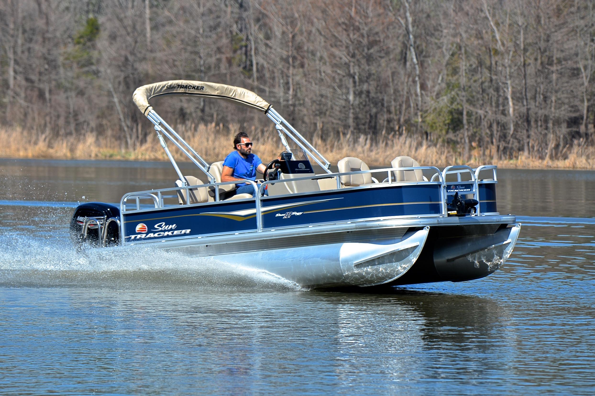 2024 Sun Tracker Bass Buggy 18 DLX