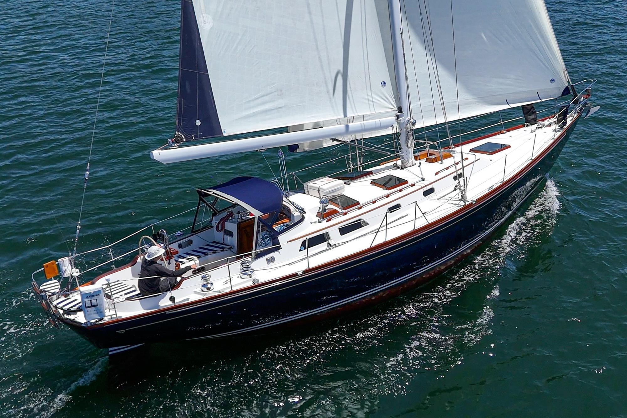 1998 Hinckley Sou'wester 52