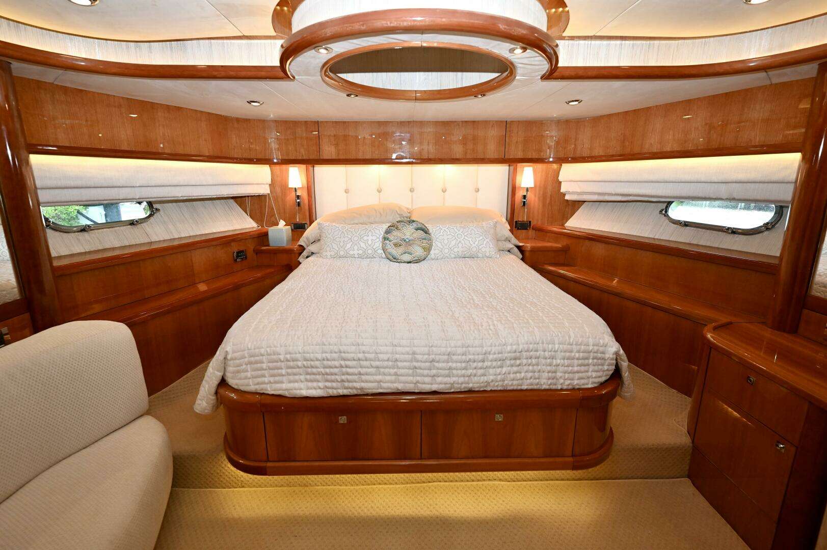 2005 Sunseeker Yacht - Image 25
