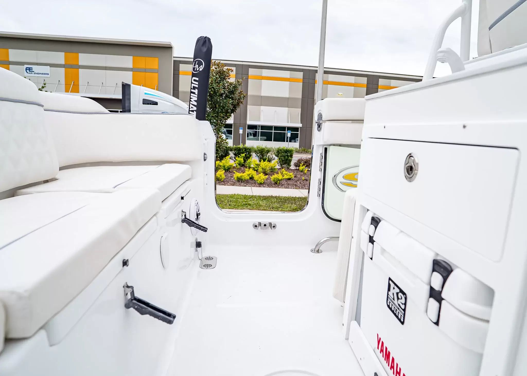 2027 Sea Hunt Ultra 255 SE - 12