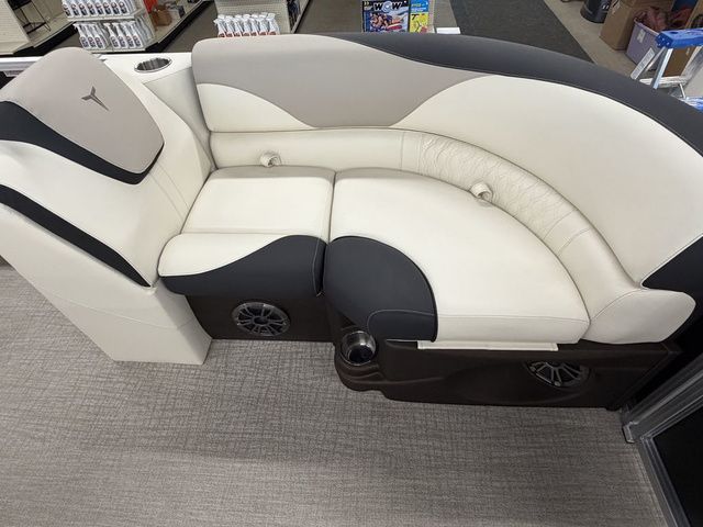 2025 Tahoe LTZ 2185 QL - 3