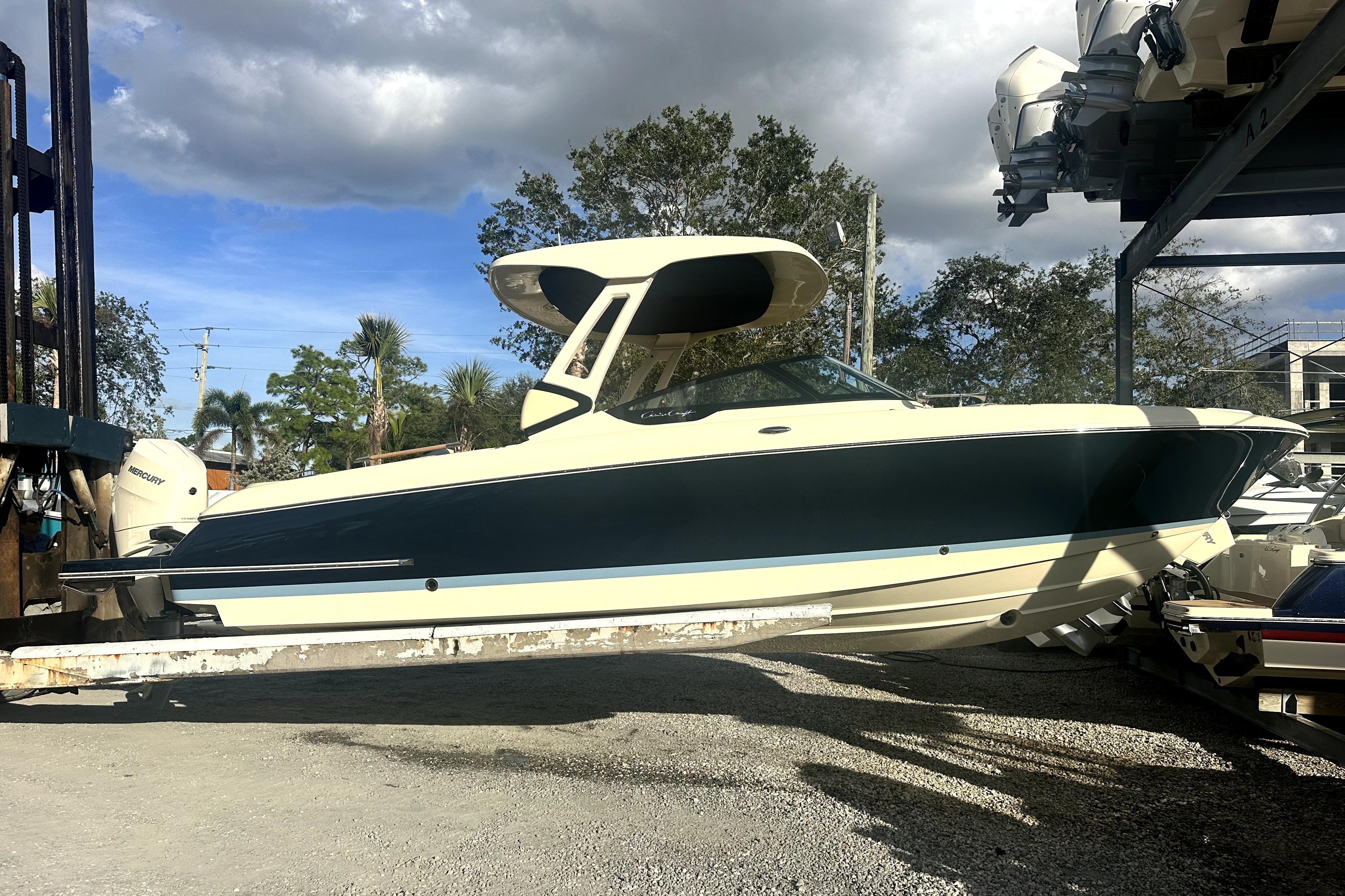 2026 Chris-Craft Sportster 28