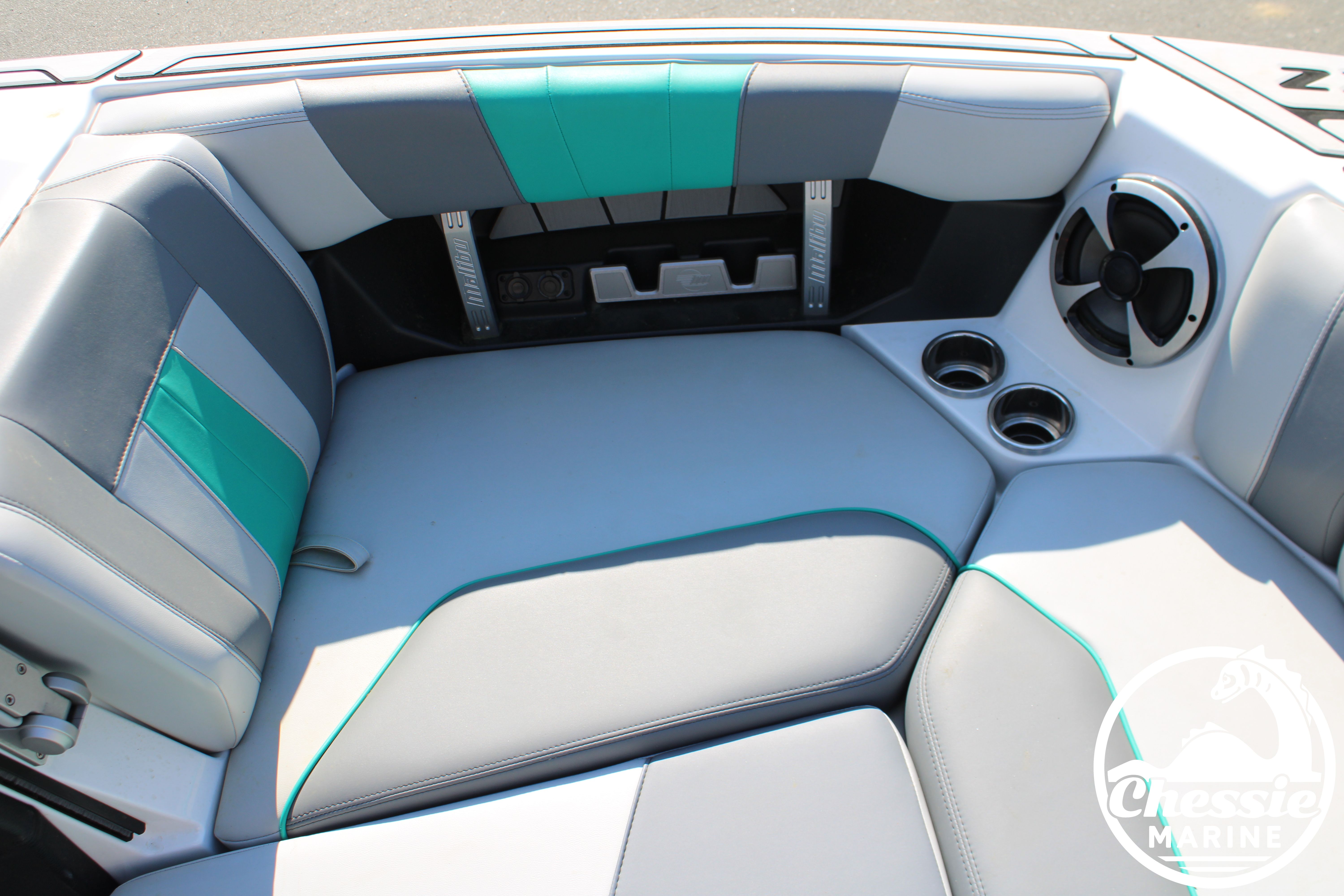 2020 Malibu Wakesetter 23 MXZ - 21