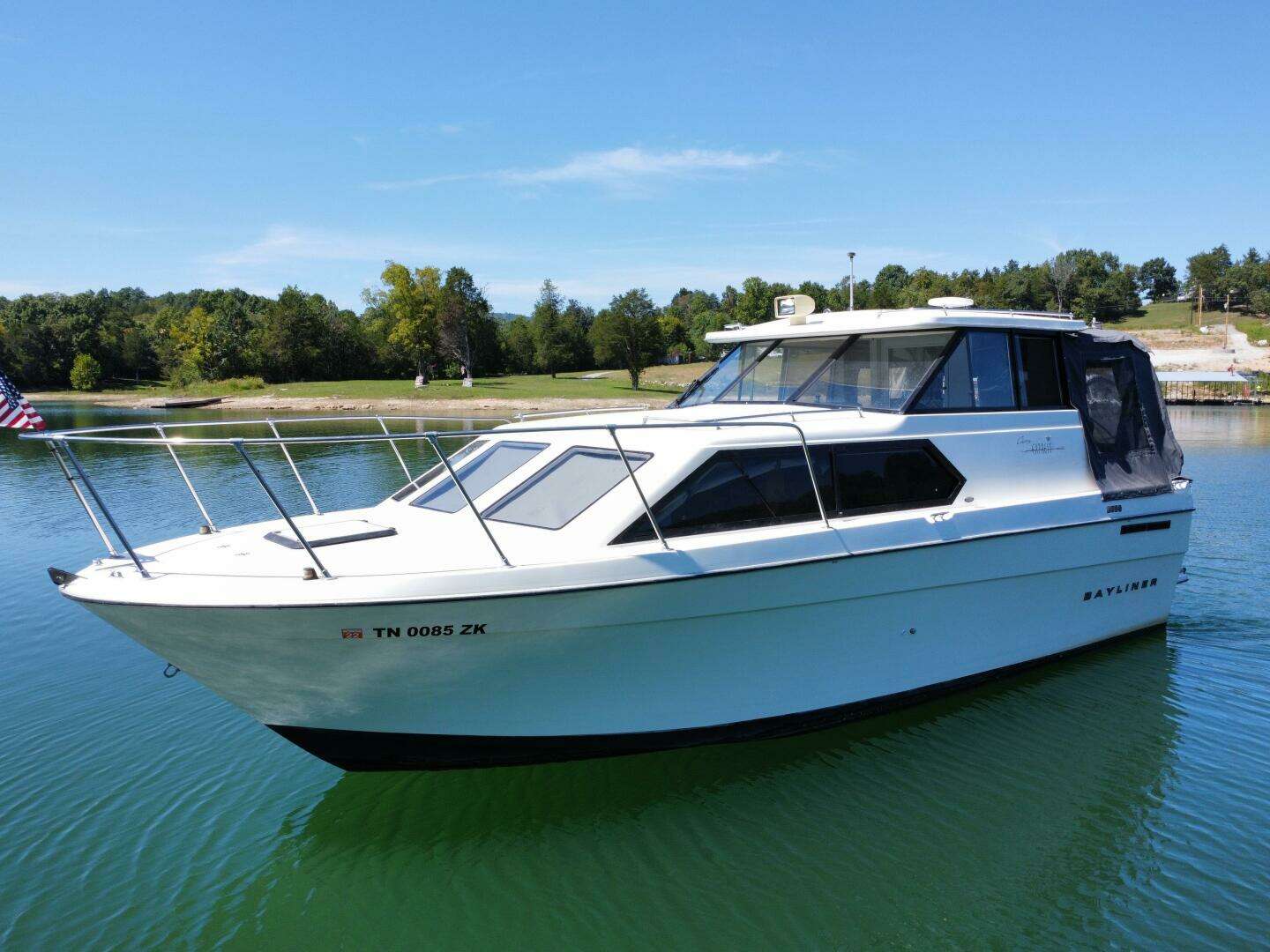 1997 Bayliner 2859 Ciera Express - Image 8