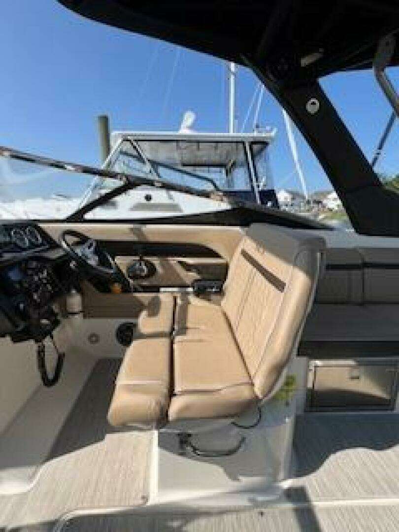 2016 Sea Ray 280 SLX - Image 7
