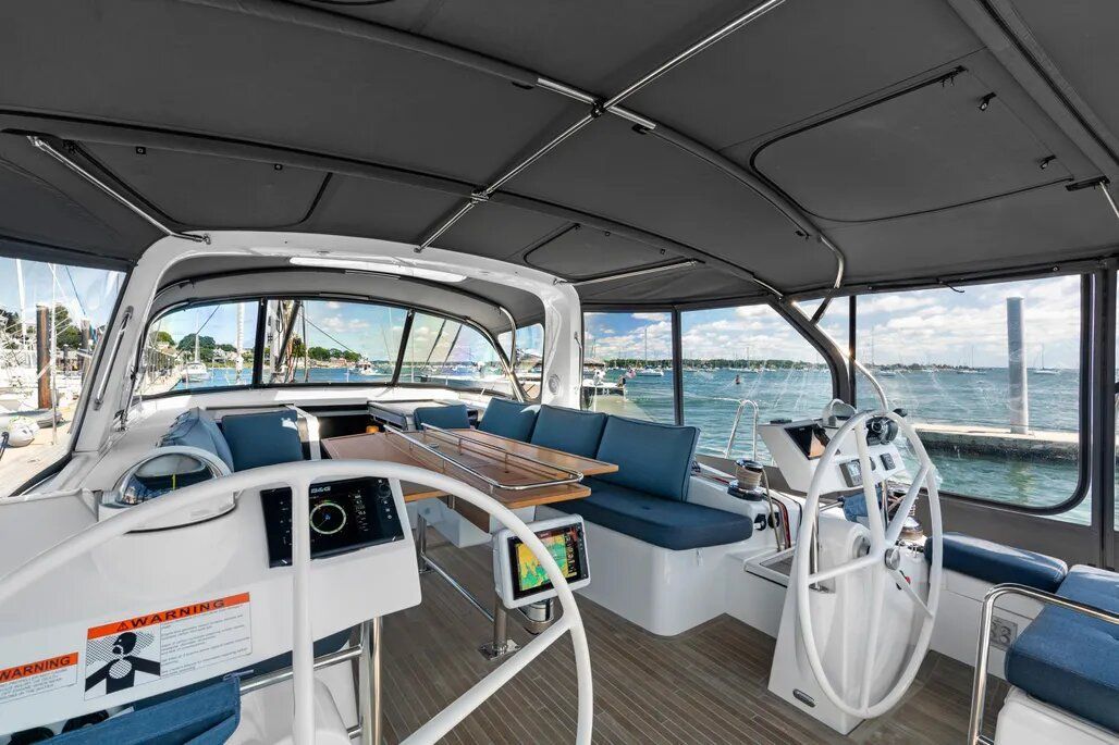 2016 Beneteau Oceanis 60 - 12