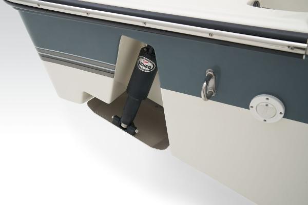 2026 Mako 214 Center Console - 93