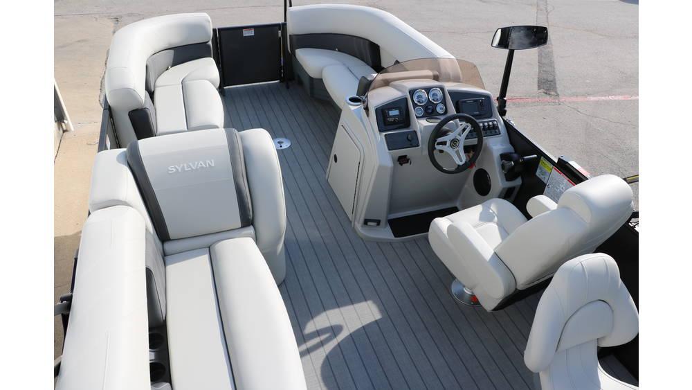 2025 Sylvan Mirage 820 Party Fish Premium - 15