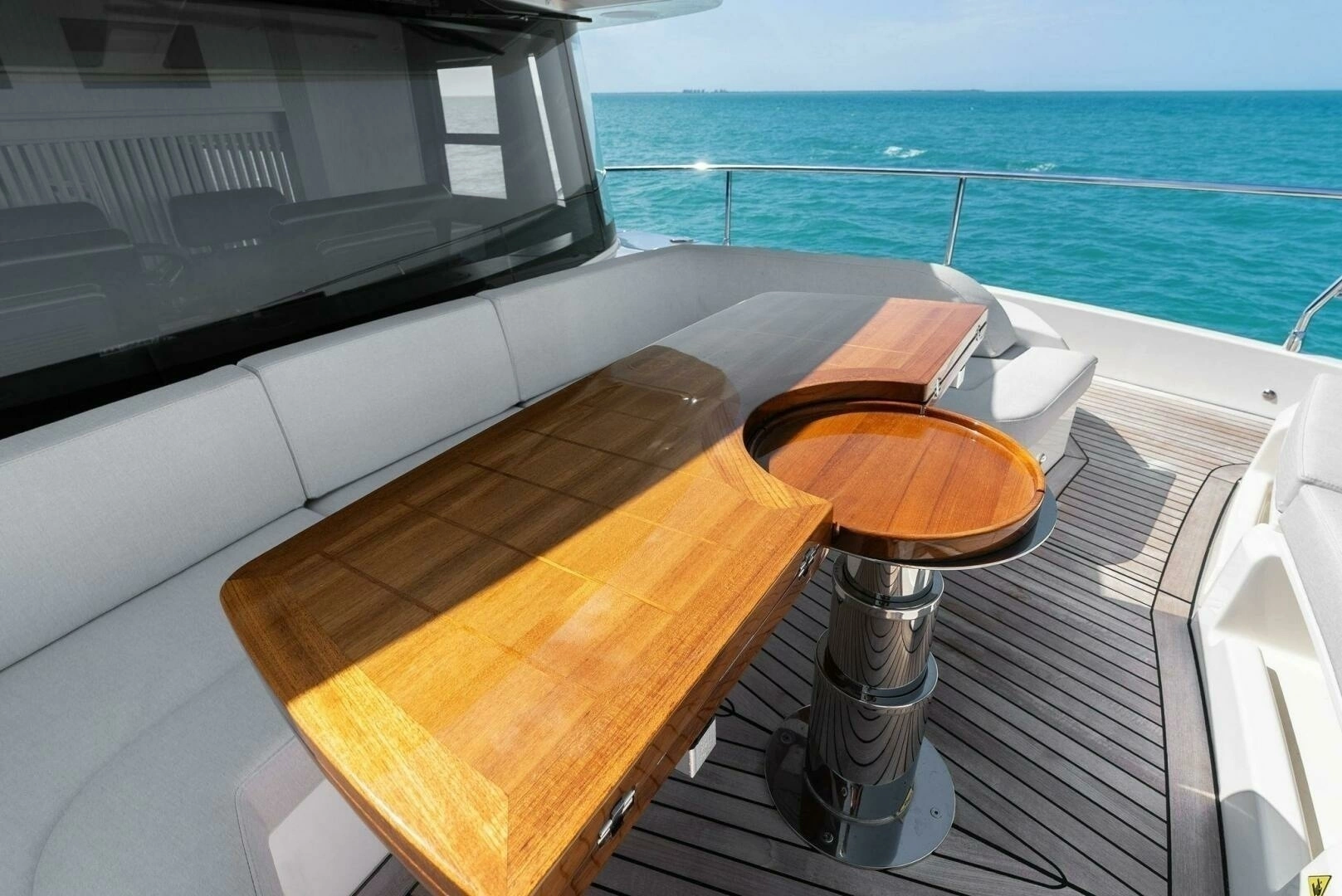 2026 Absolute 70 Navetta - Image 66