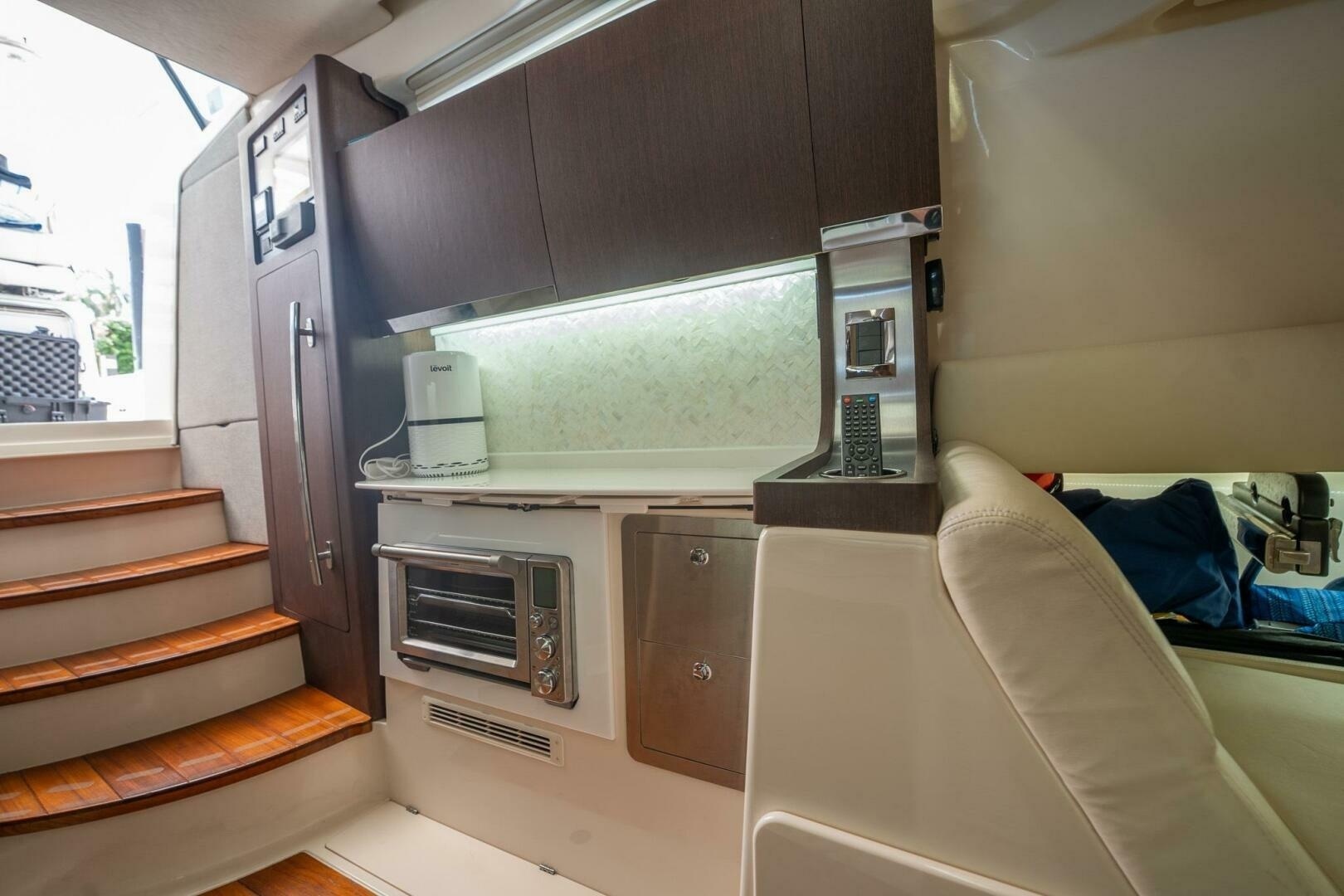 2019 Grady-White Canyon 456 - Image 21