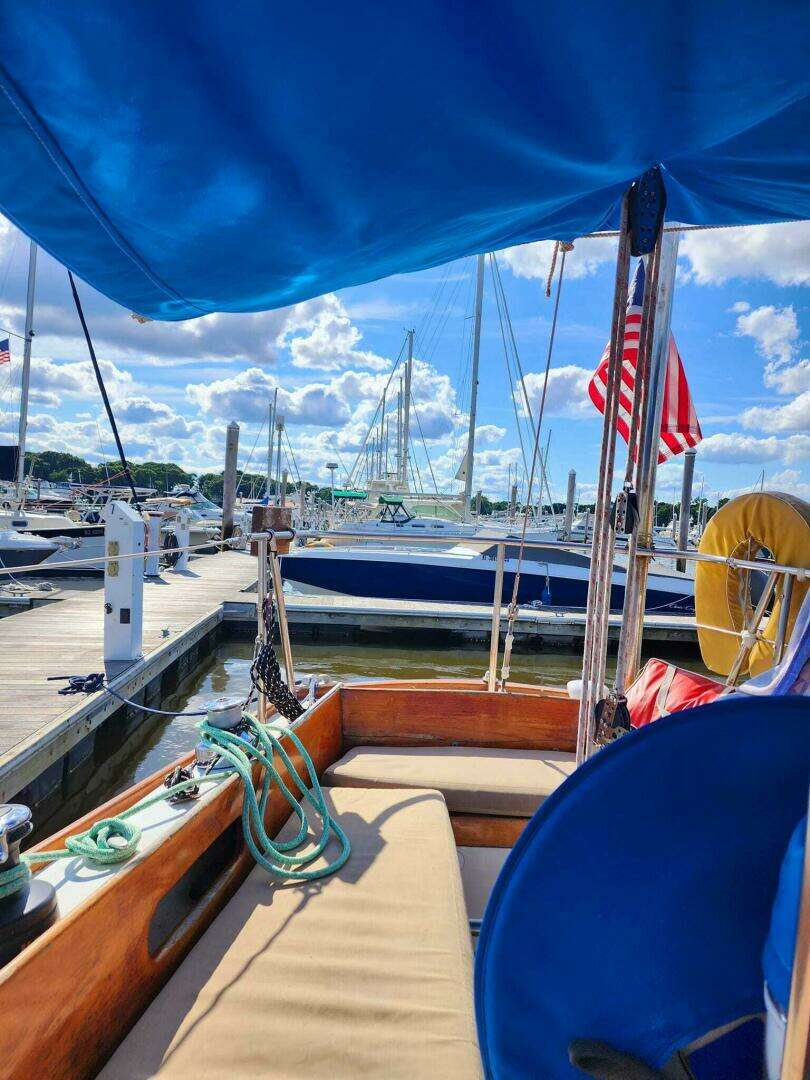 1970 Tartan 34C - Image 5