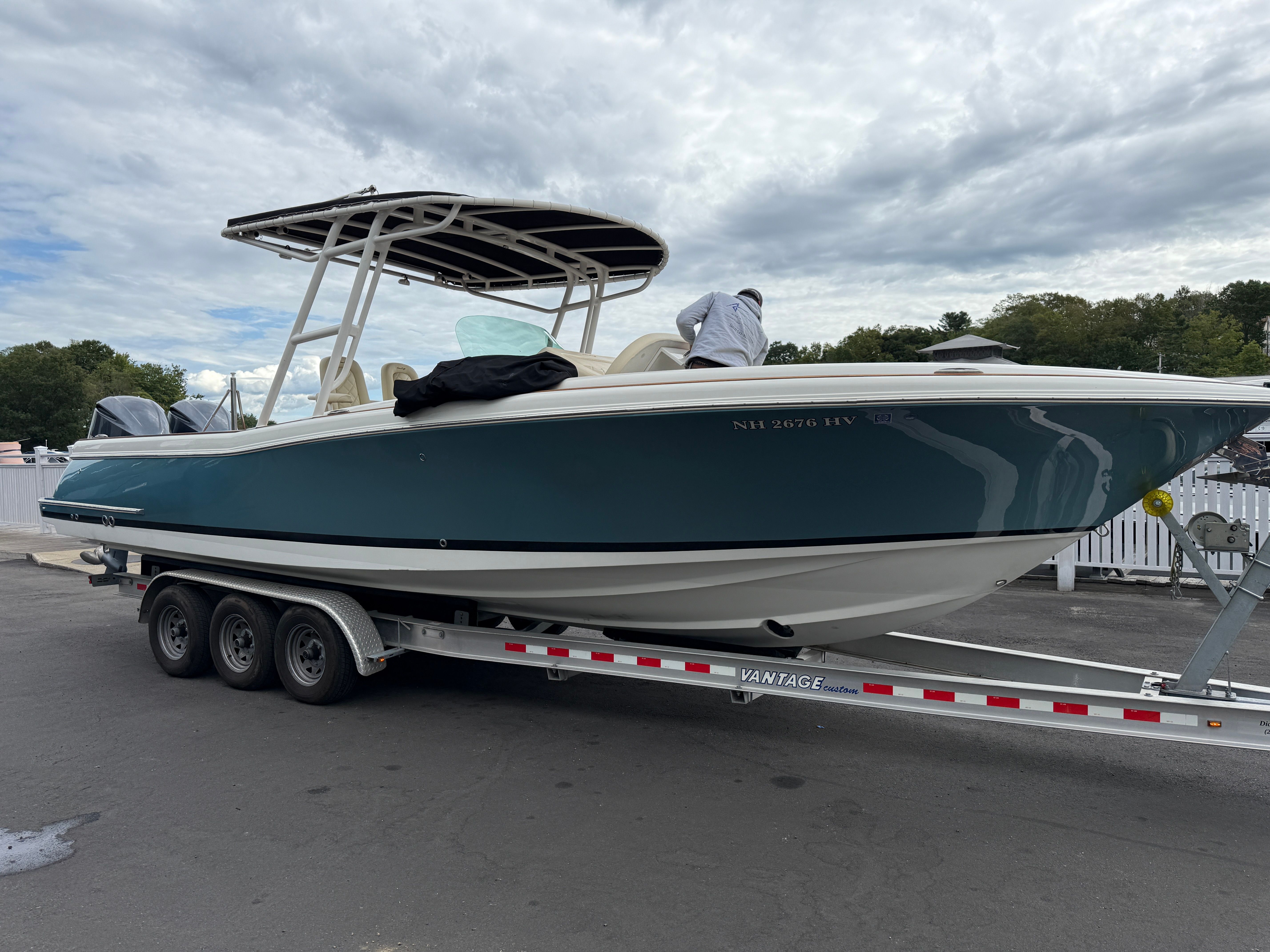 2014 Chris-Craft Catalina 29 Sun Tender
