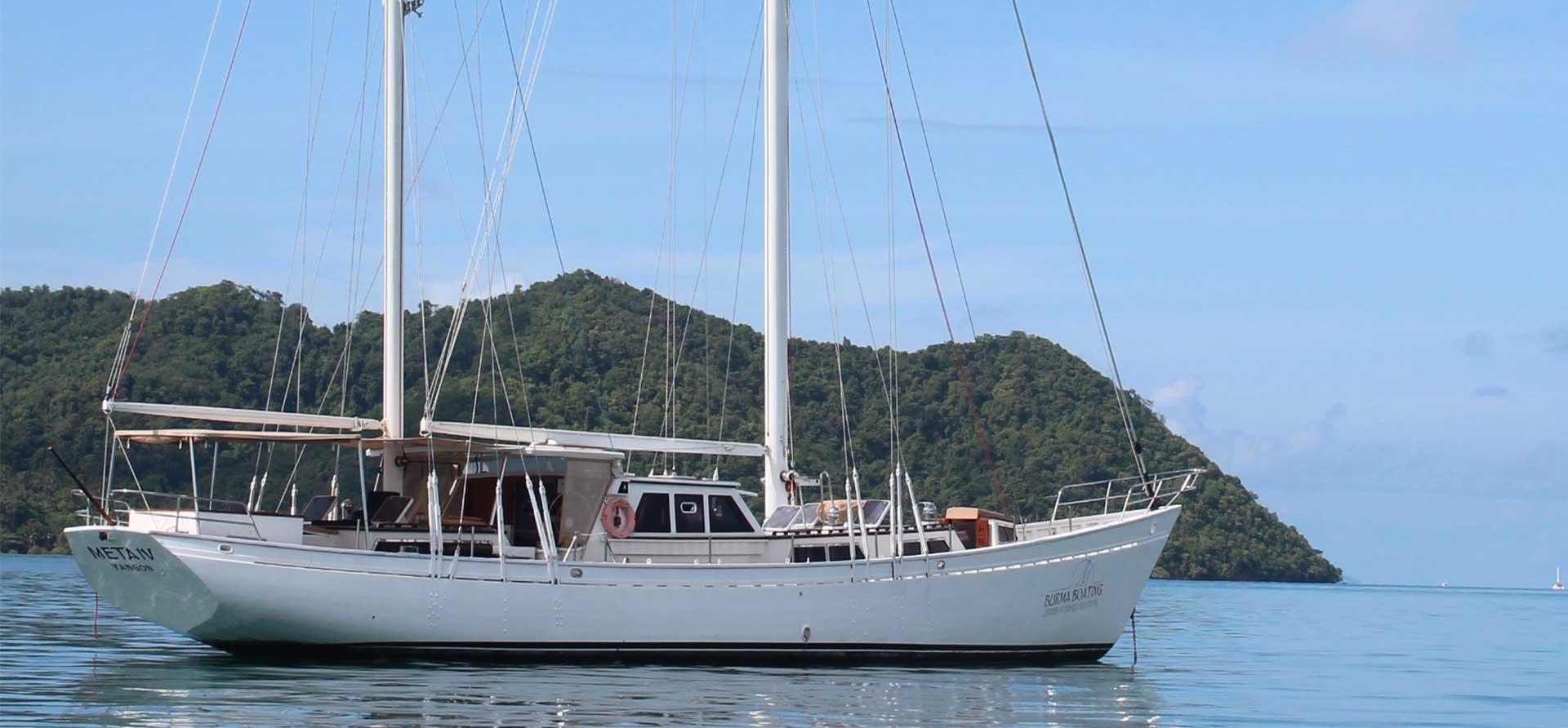 1998 Colvin 85 Bermuda Rig Ketch