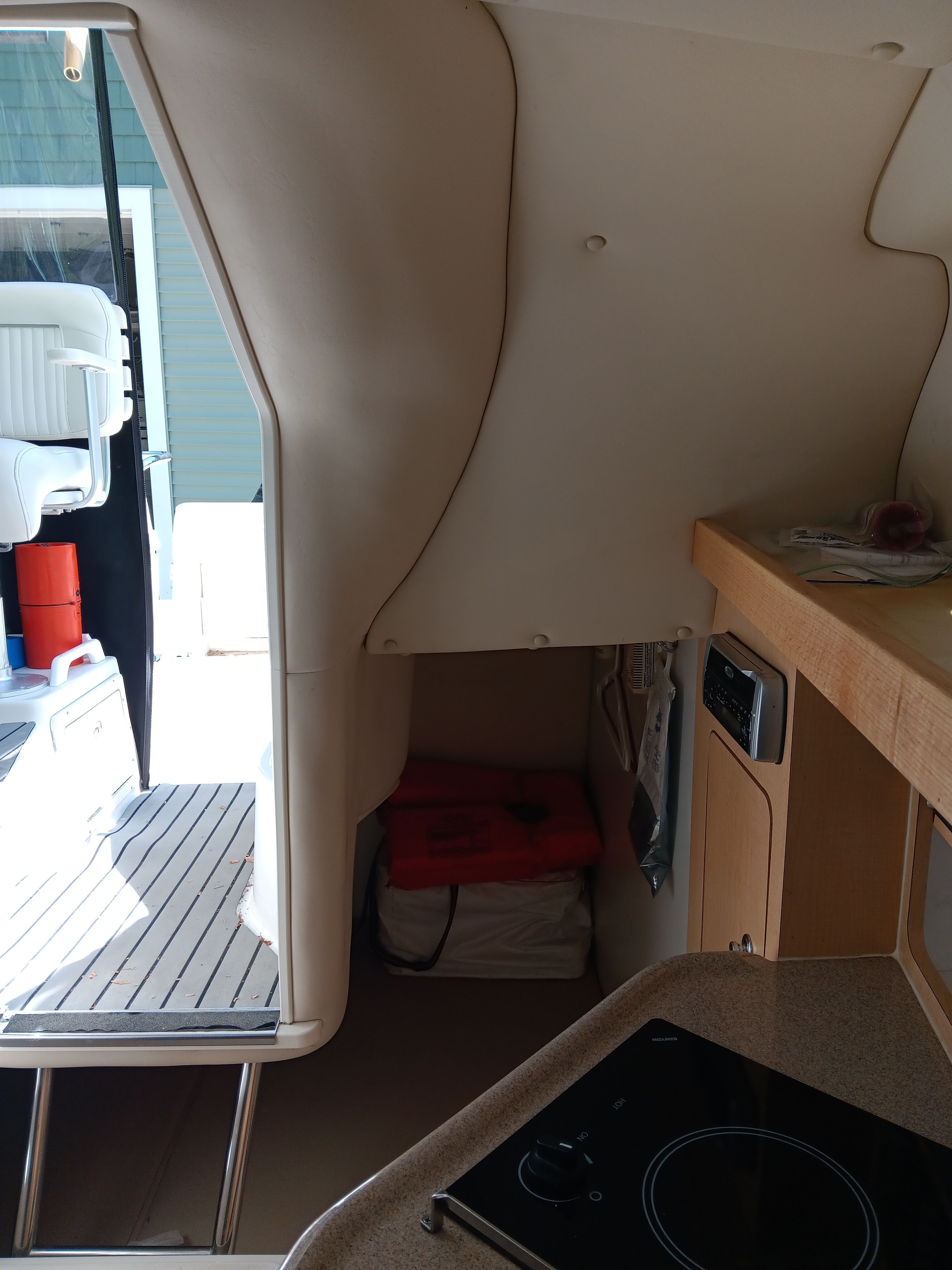 2004 Boston Whaler 275 Conquest - 6
