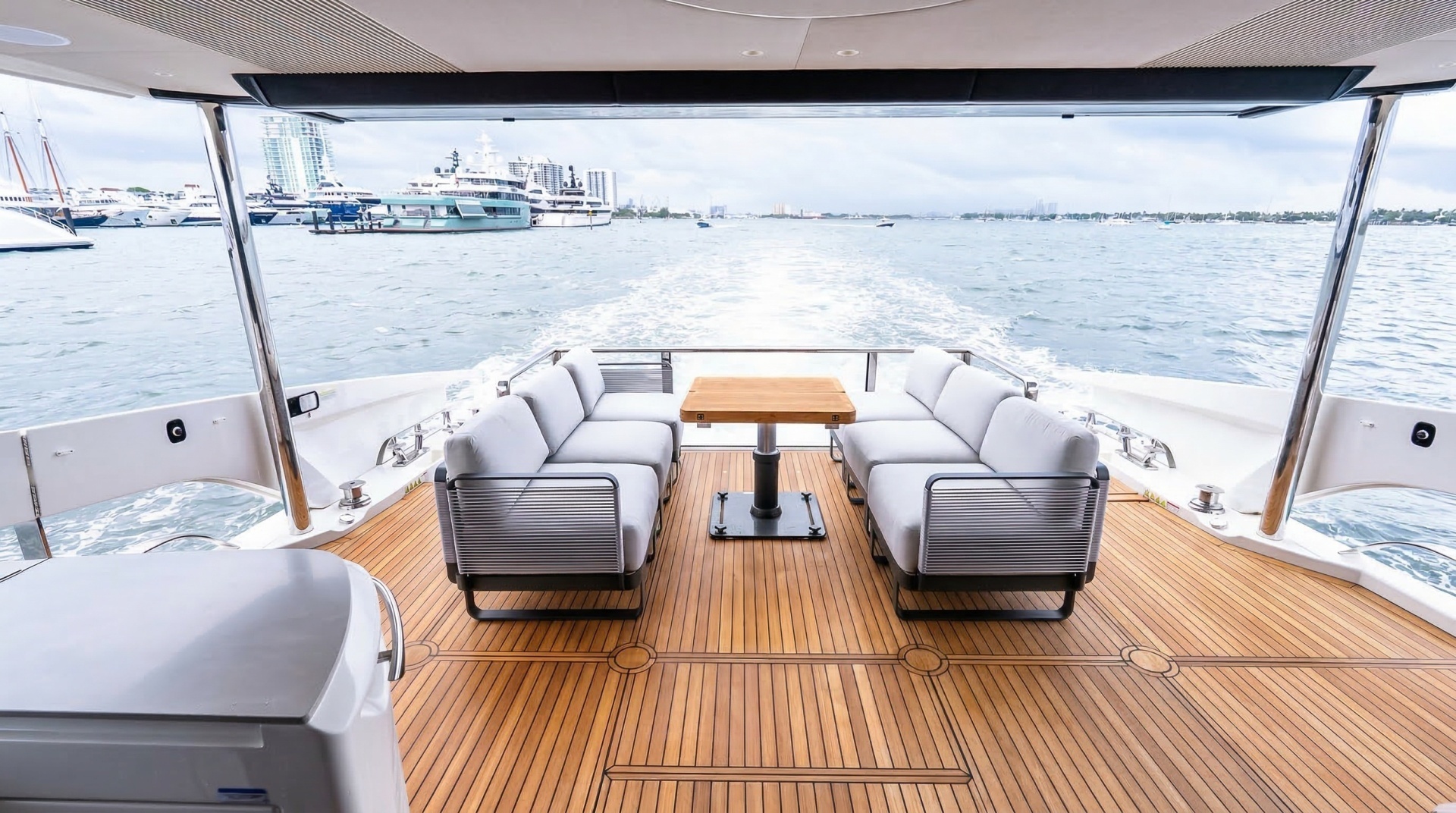 2027 Absolute Navetta 70 - Image 7