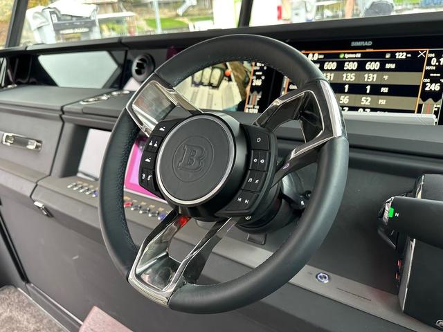 2024 Axopar 45 XC Cross Cabin - 10