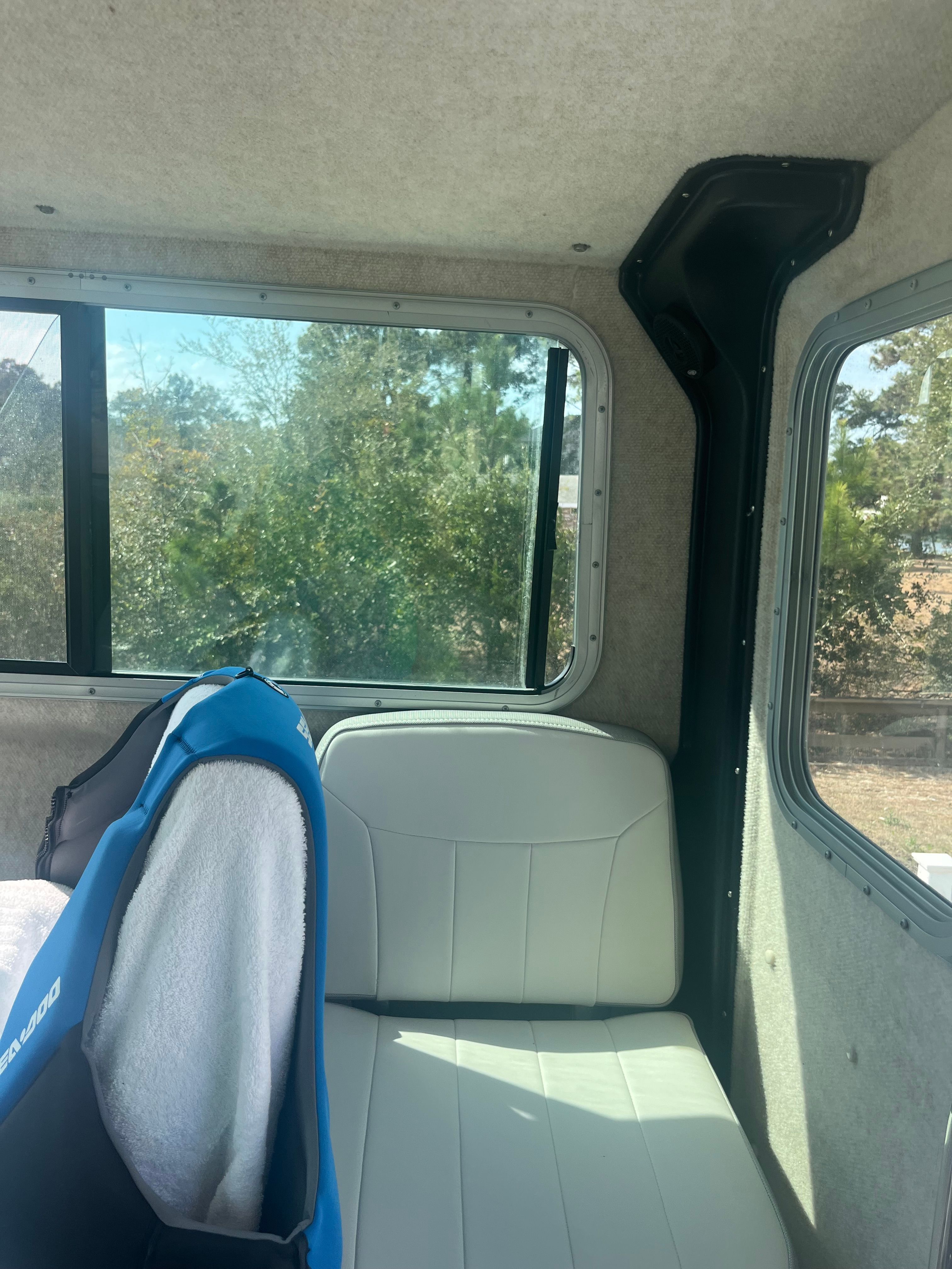 2024 Parker 2520 XLD Sport Cabin - 6
