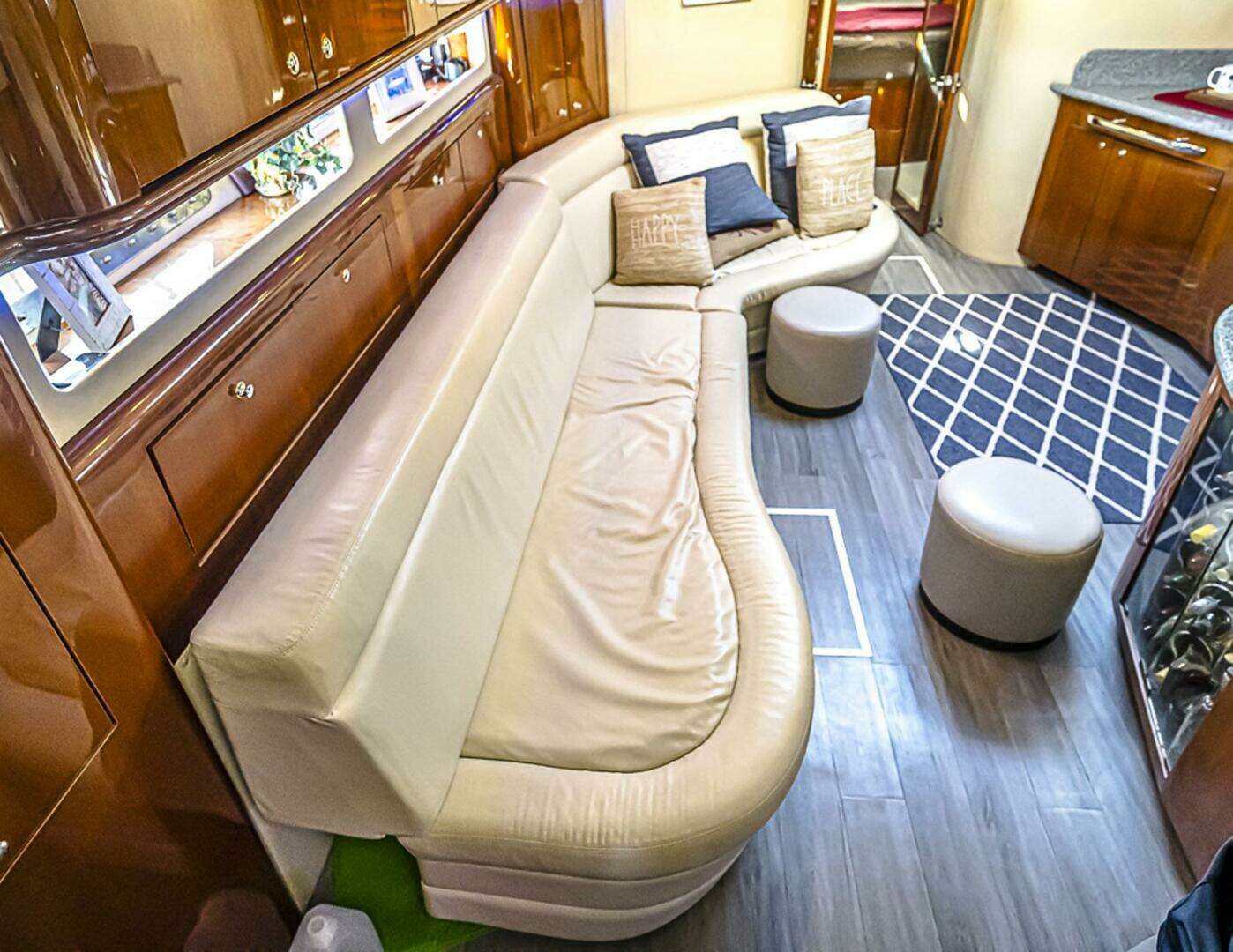 2002 Sea Ray 550 Sundancer - Image 16