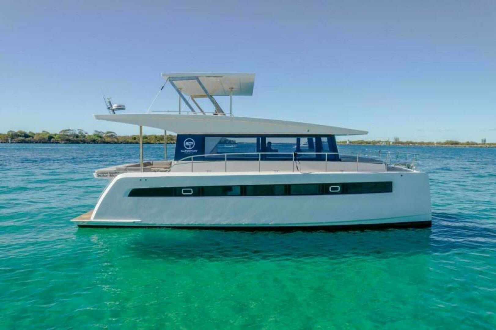 2022 Sunpower Yachts Solar-E 44 VIP - Image 2