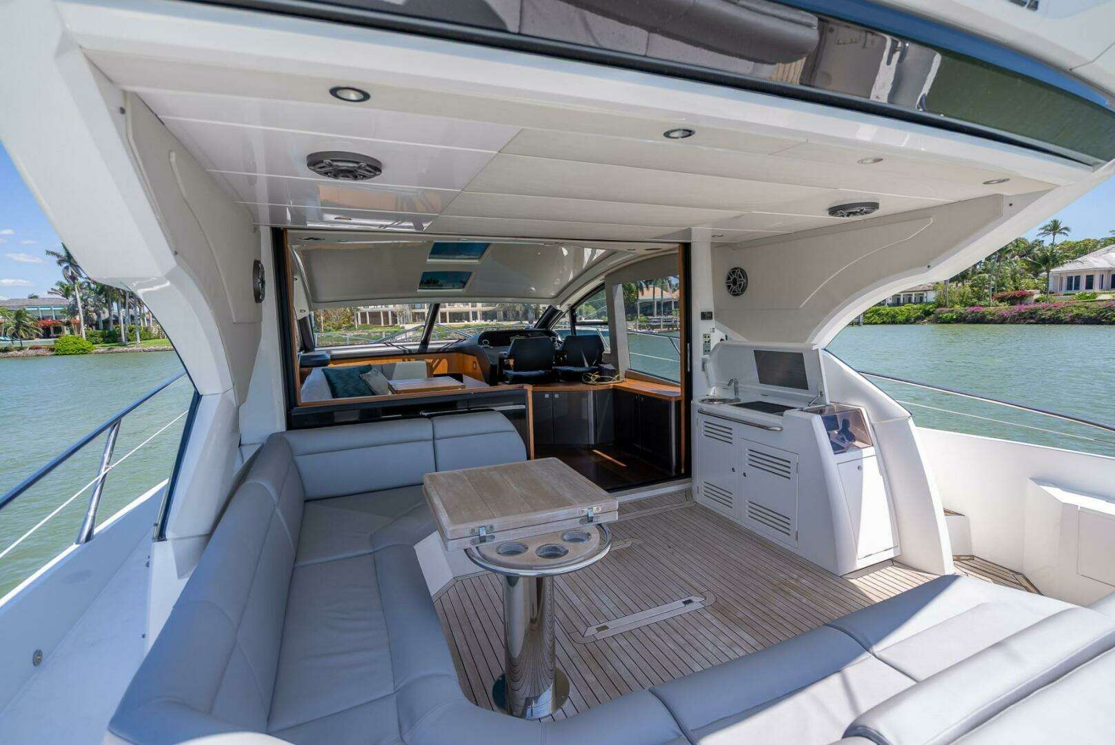 2018 Sunseeker Predator 57 - Image 42