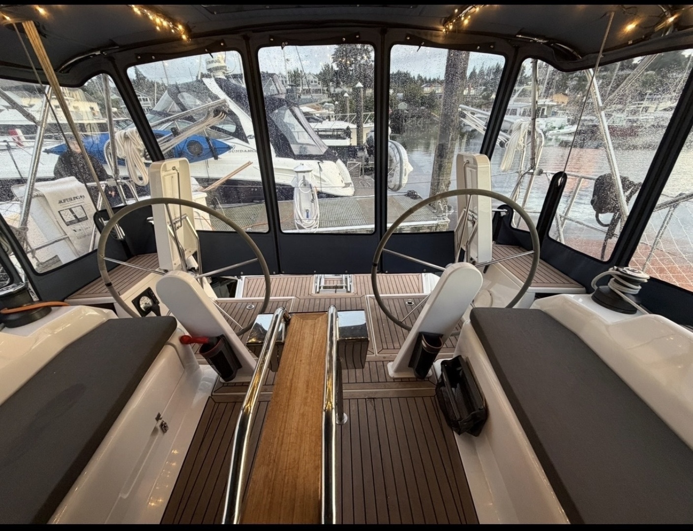 2022 Hanse 418 - Image 10