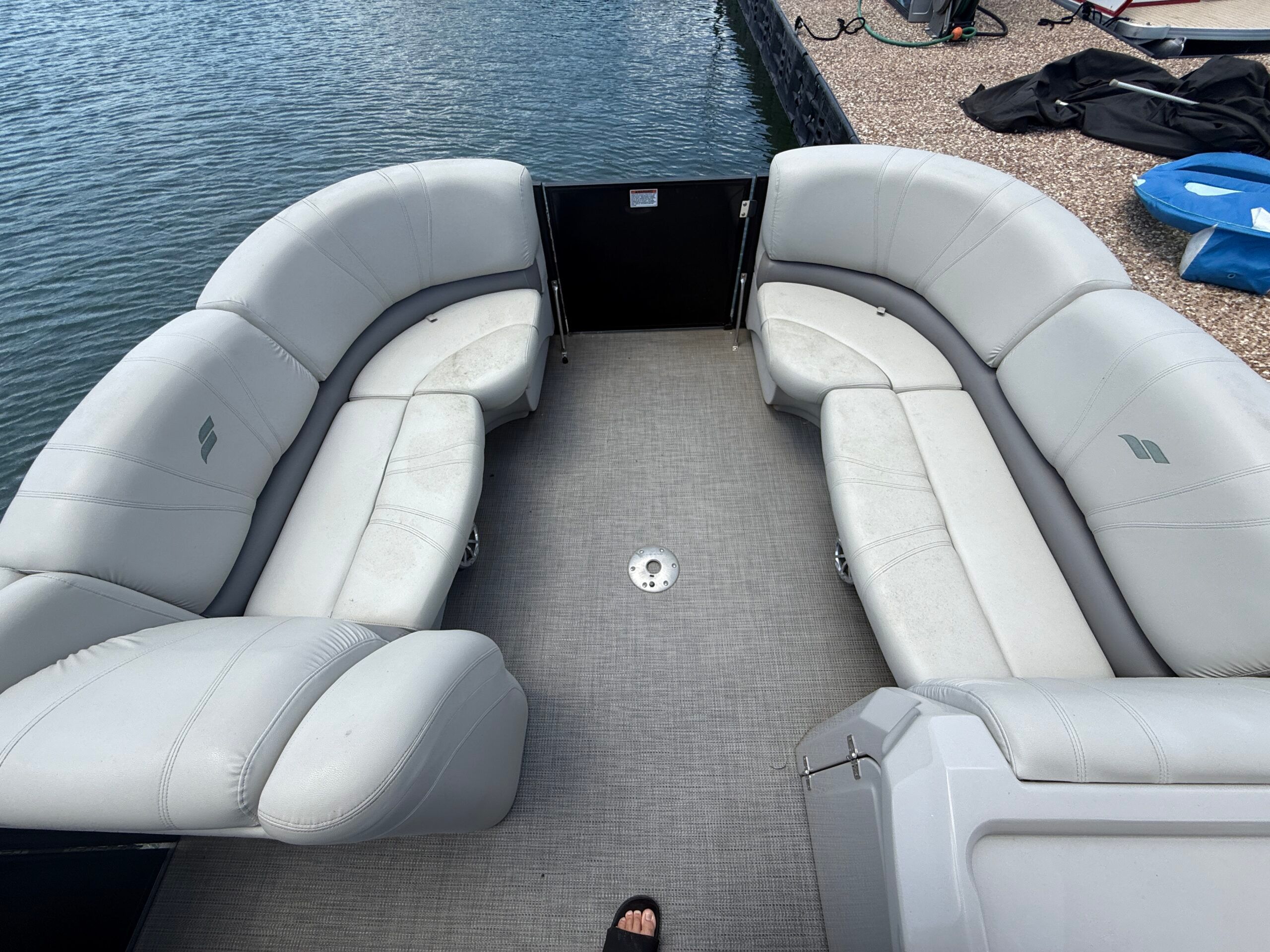 2016 Starcraft SLS 3 - 20