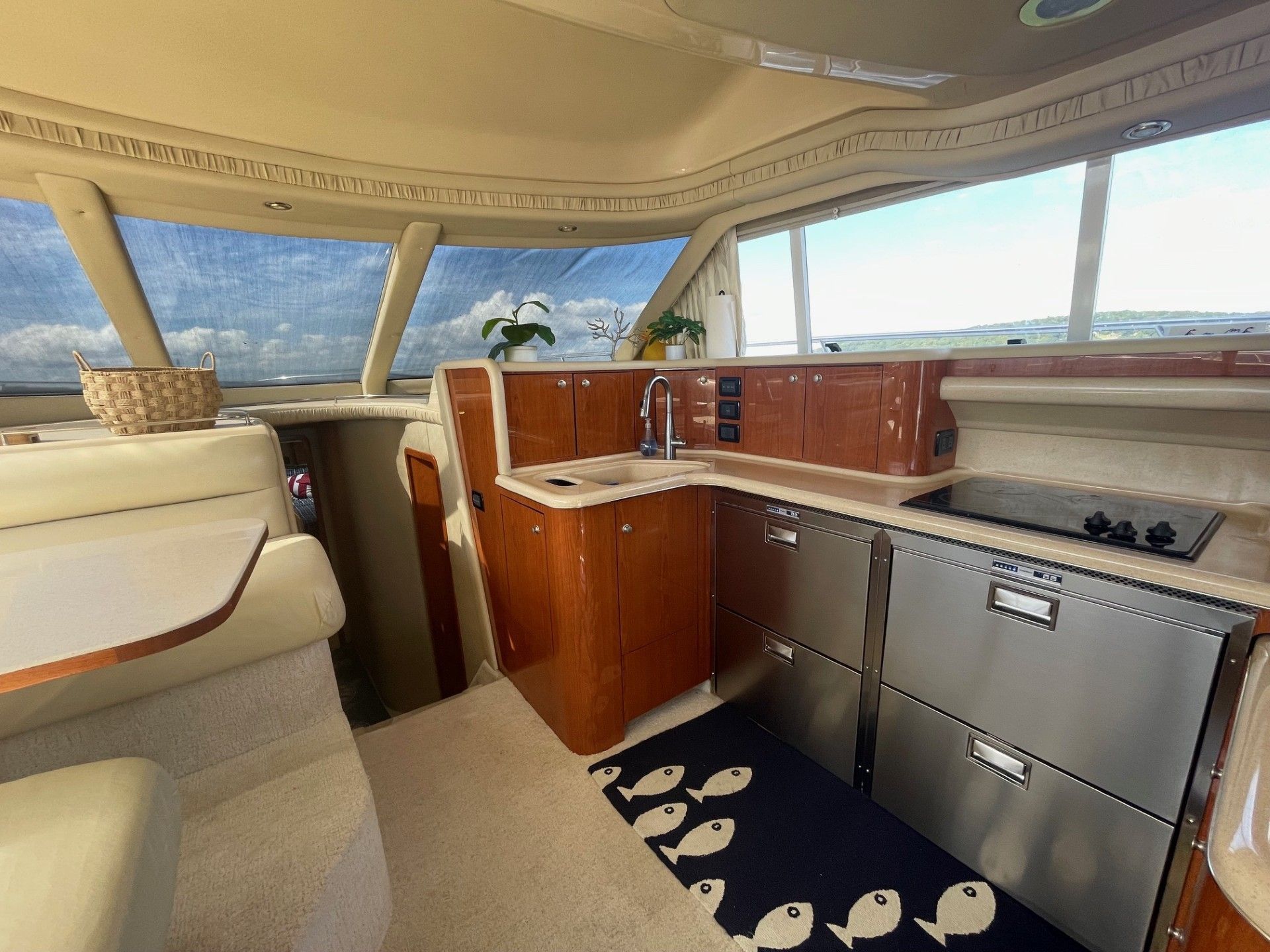 2001 Sea Ray 480 SB - 10