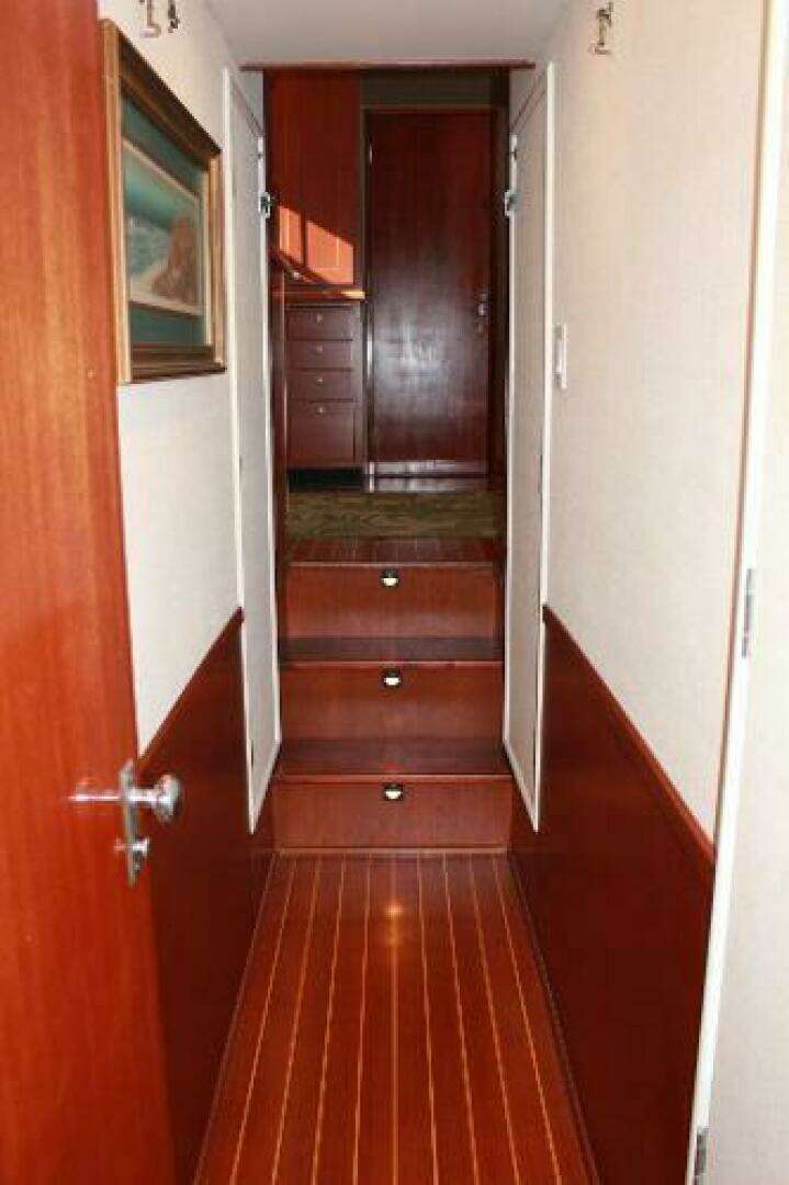 1965 Hatteras Motor Yacht - Image 34