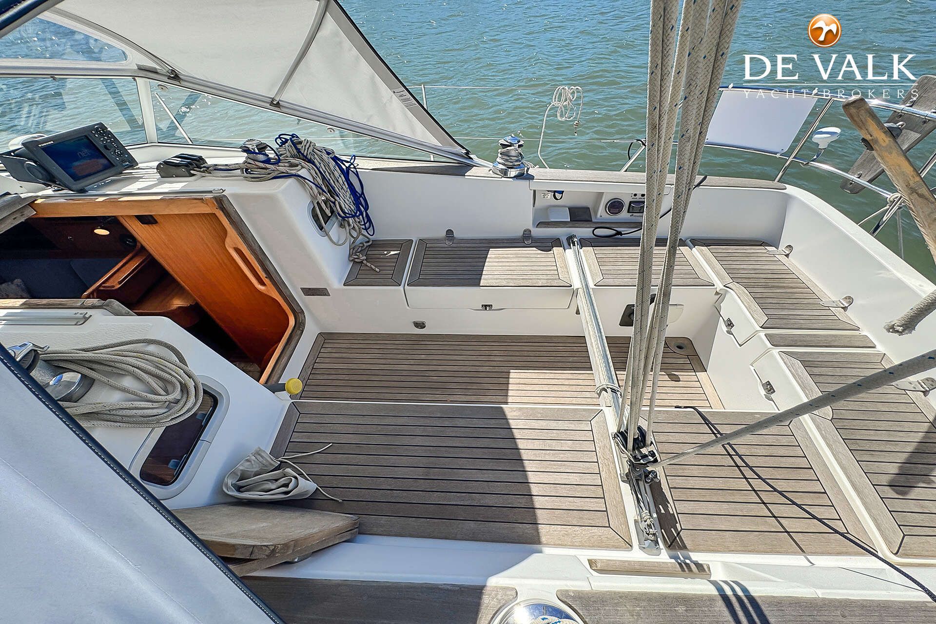 2010 Hallberg-Rassy 342 - 8