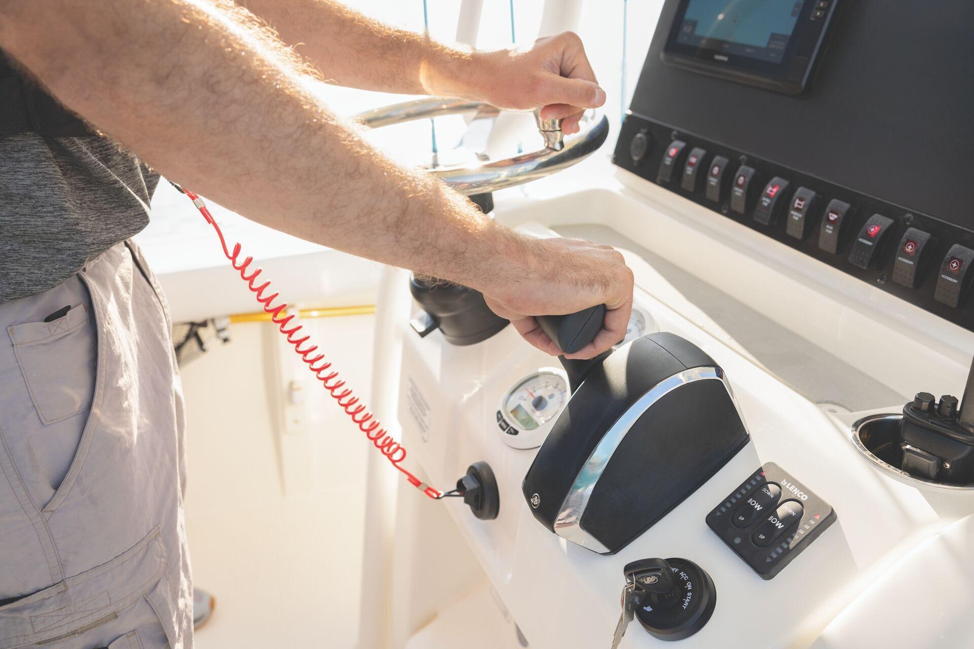 2026 Mako 226 Center Console - 47
