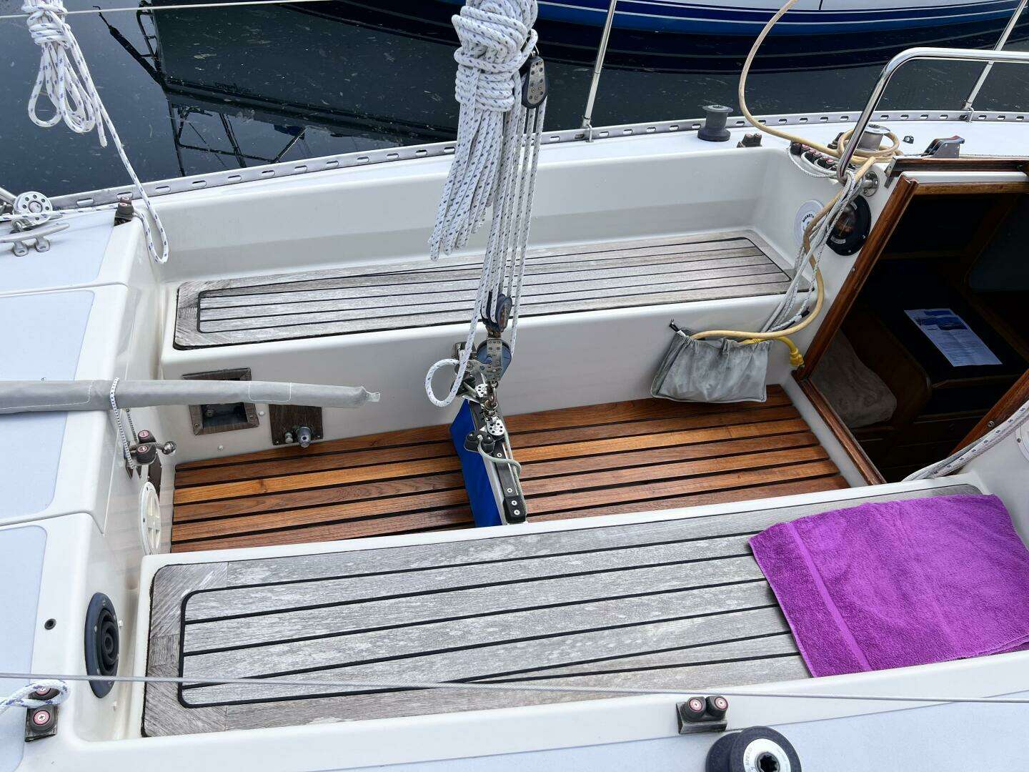 1978 Aphrodite — - Image 8
