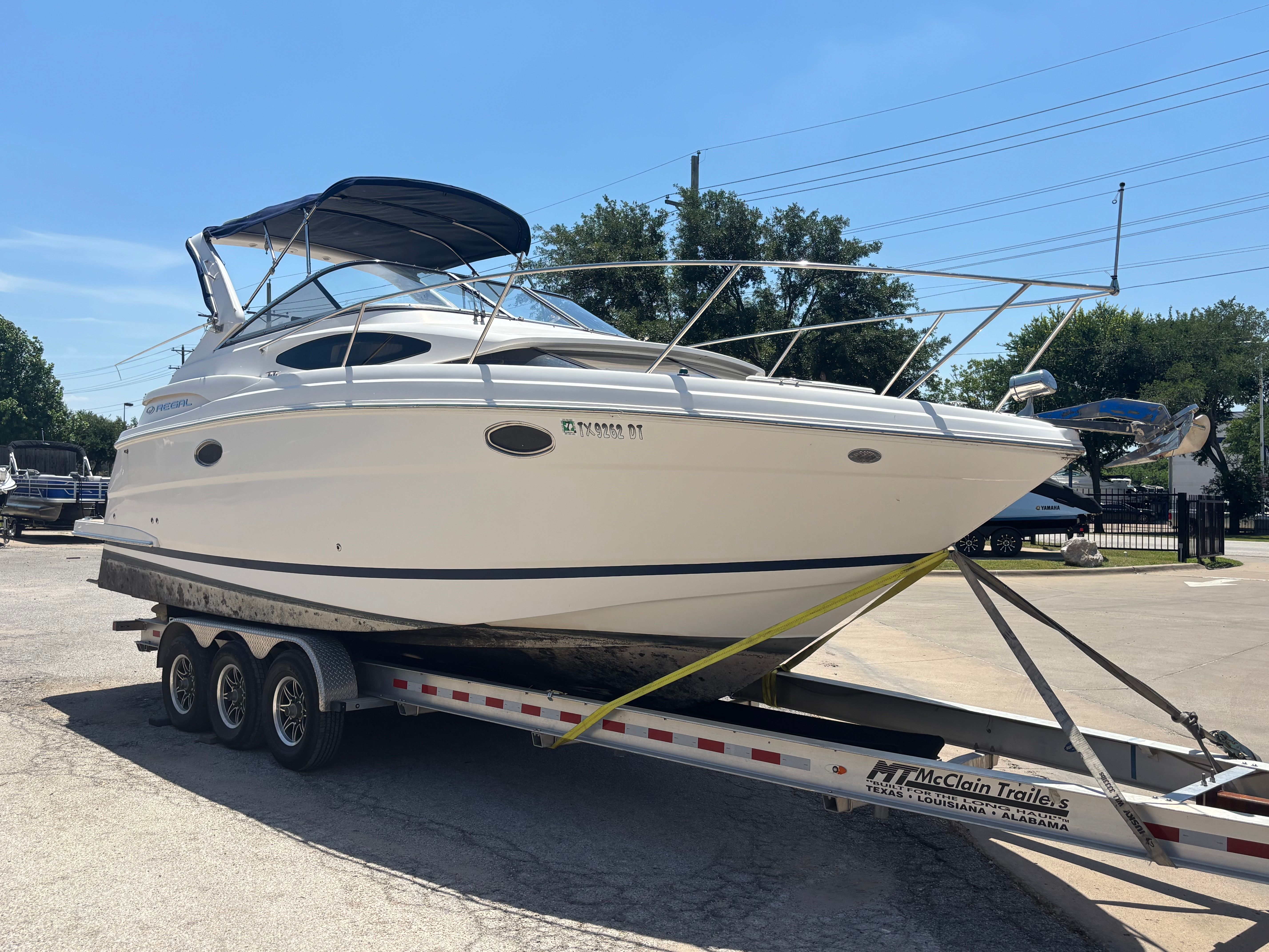 2015 REGAL 30 EXPRESS - Image 8