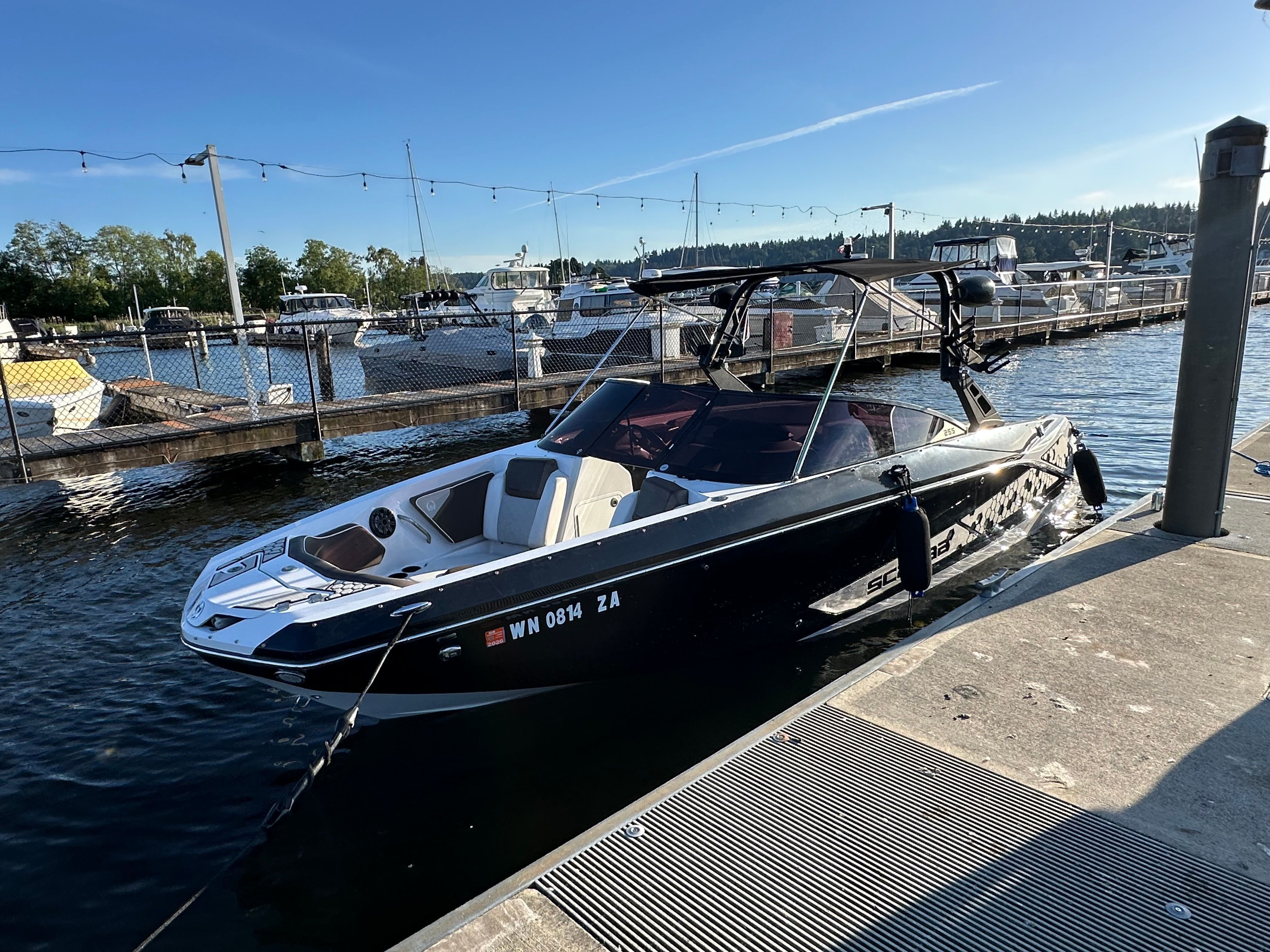 2019 Scarab 255 ID