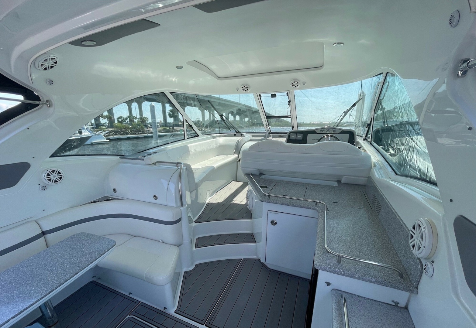 2008 Formula 45 Yacht - Image 9