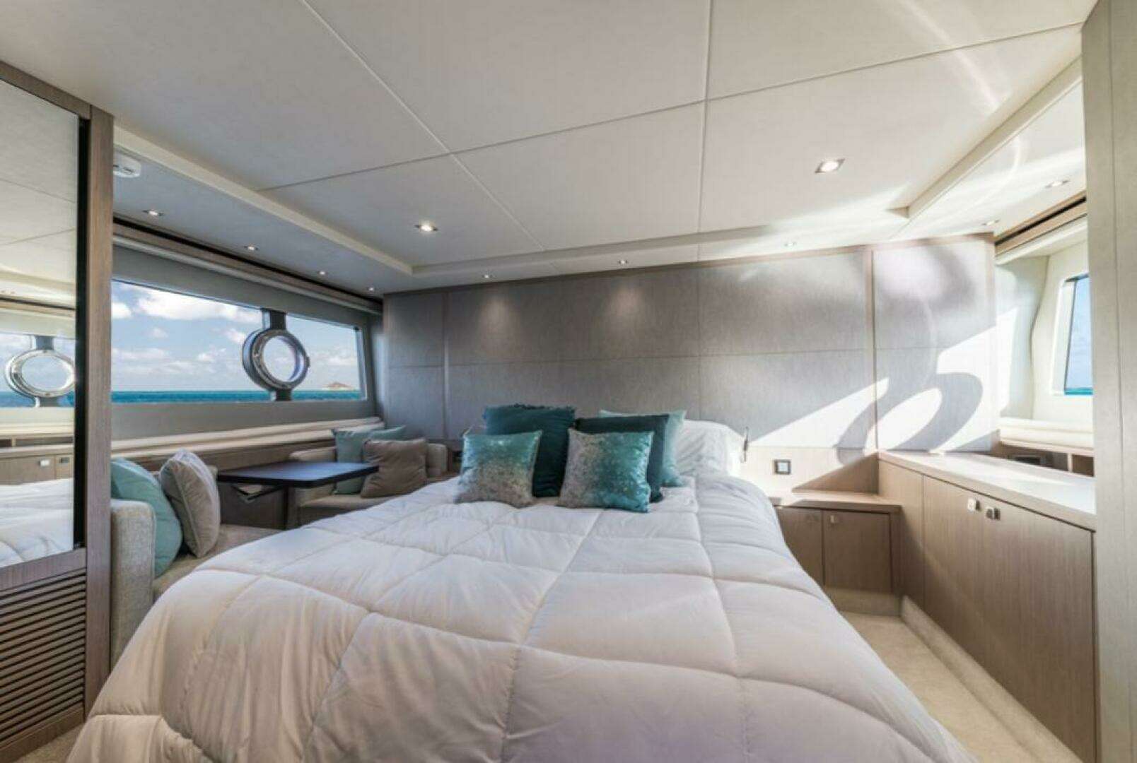 2017 Sunseeker Predator - Image 27