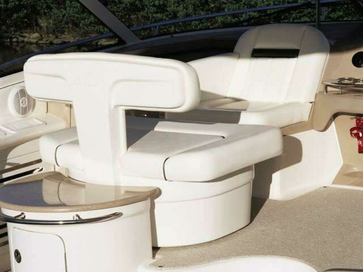 2005 Sea Ray 500 Sundancer - Image 66